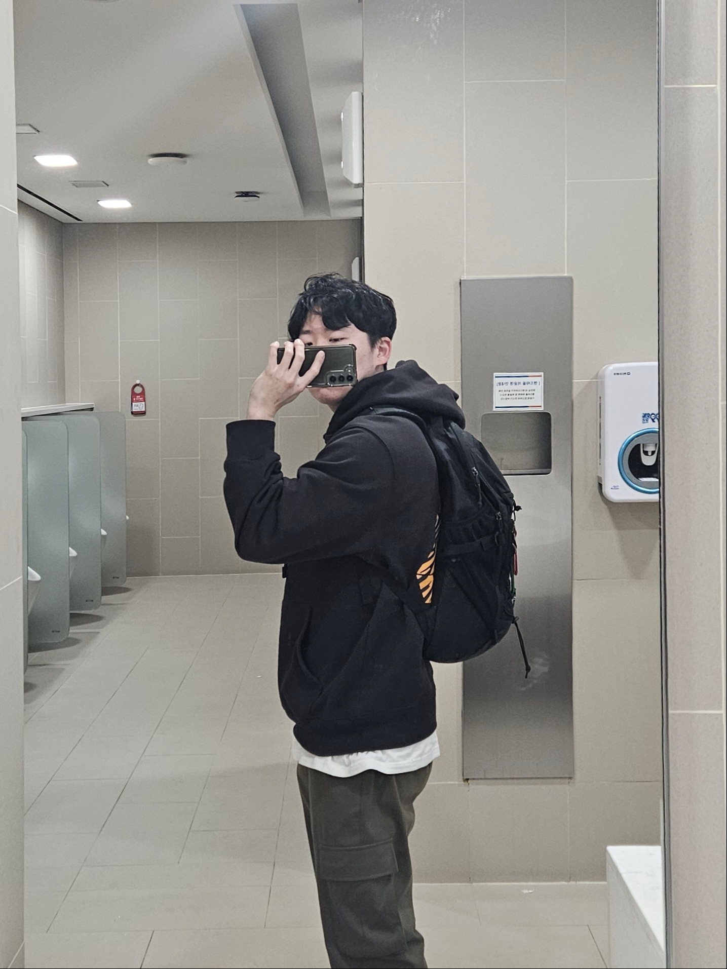Palace Korea Hoodie Black - 24SS 착용 스타일