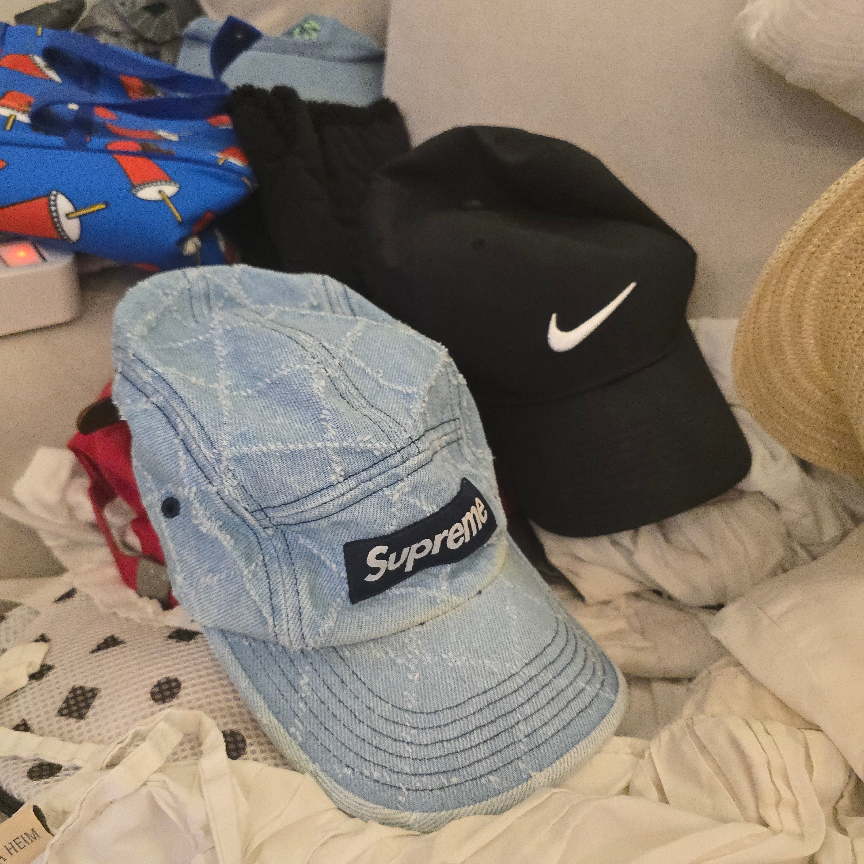 Supreme Punched Denim Camp Cap Washed Indigo - 23FW 착용 스타일