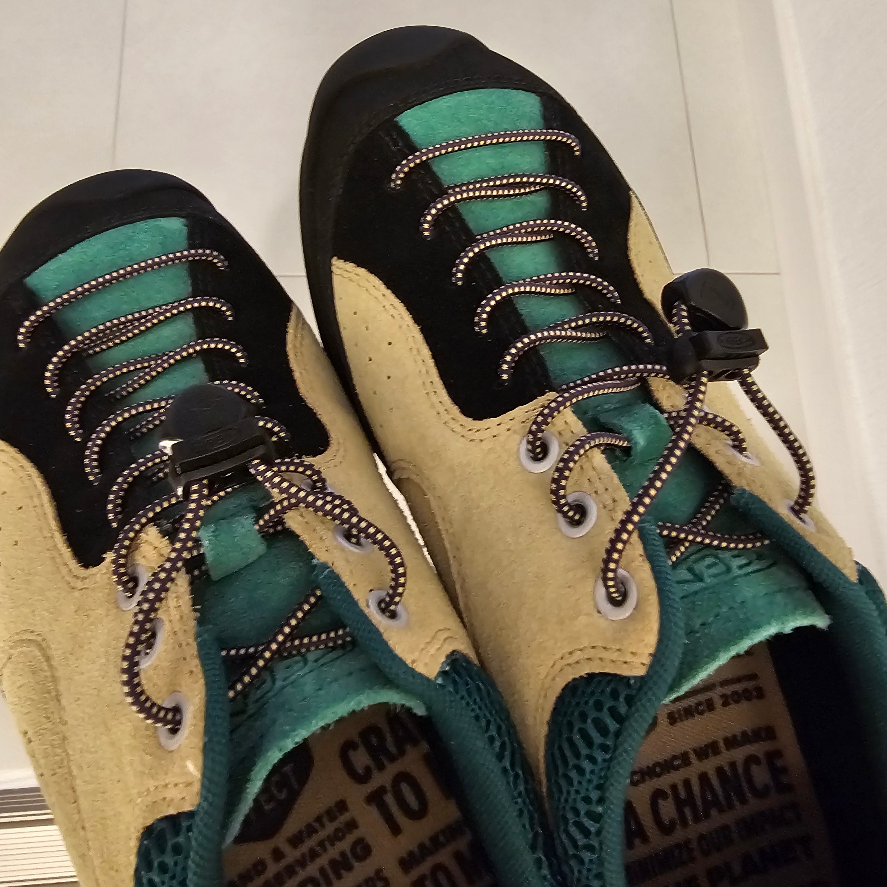 Keen Jasper Rocks SP Sneakers Taos Taupe 착용 스타일