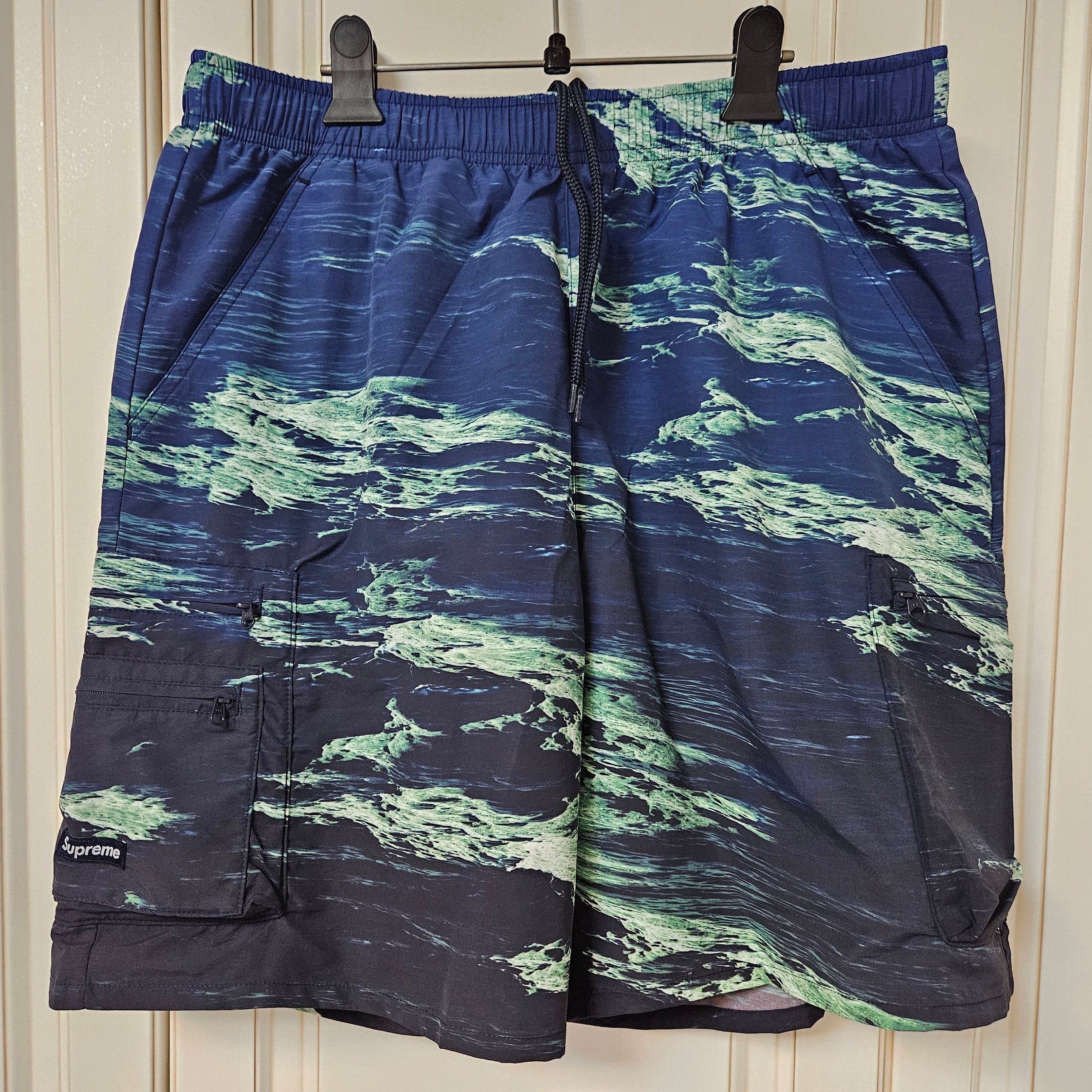 Supreme Cargo Water Short Boat - 25SS 착용 스타일 - 1