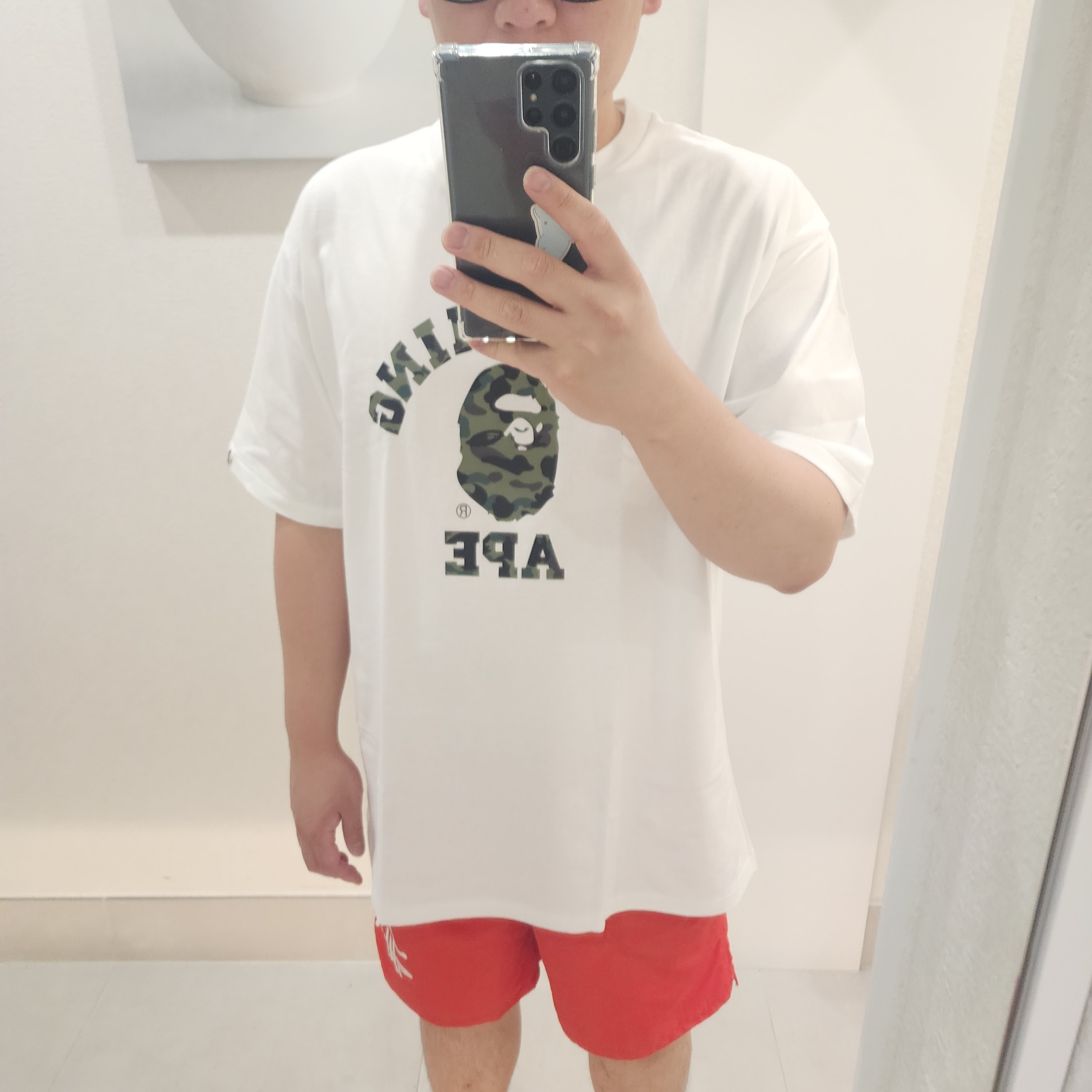 BAPE 1st Camo College T-Shirt White Green 착용 스타일