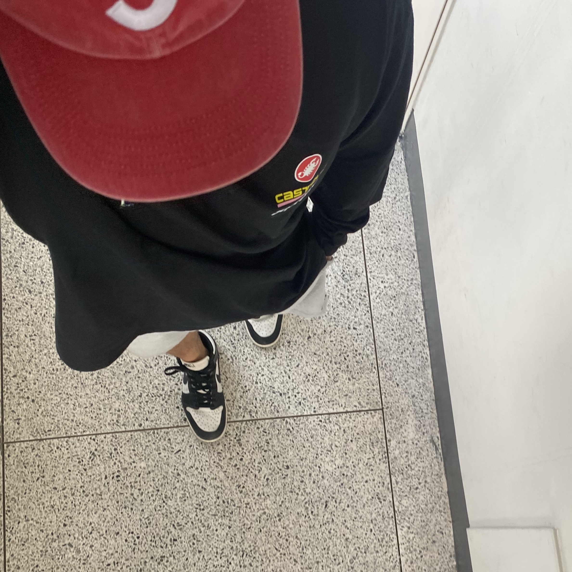 Supreme Pigment Coated S Logo 6-Panel Red - 25SS 착용 스타일