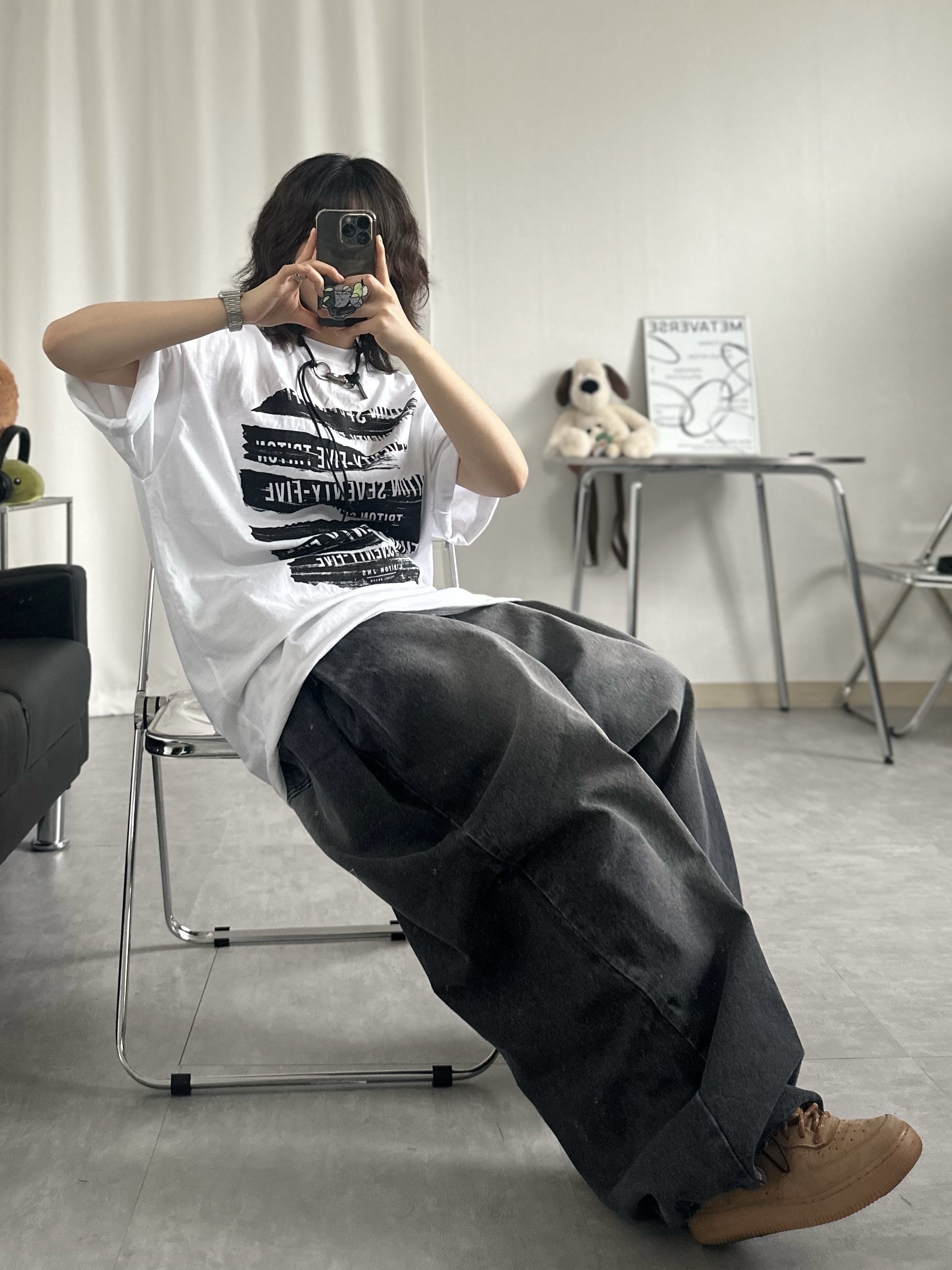 Our Legacy Ladon Leather Keychain Black, Nike Air Force 1 '07 WB Flax 착용 스타일 - 6