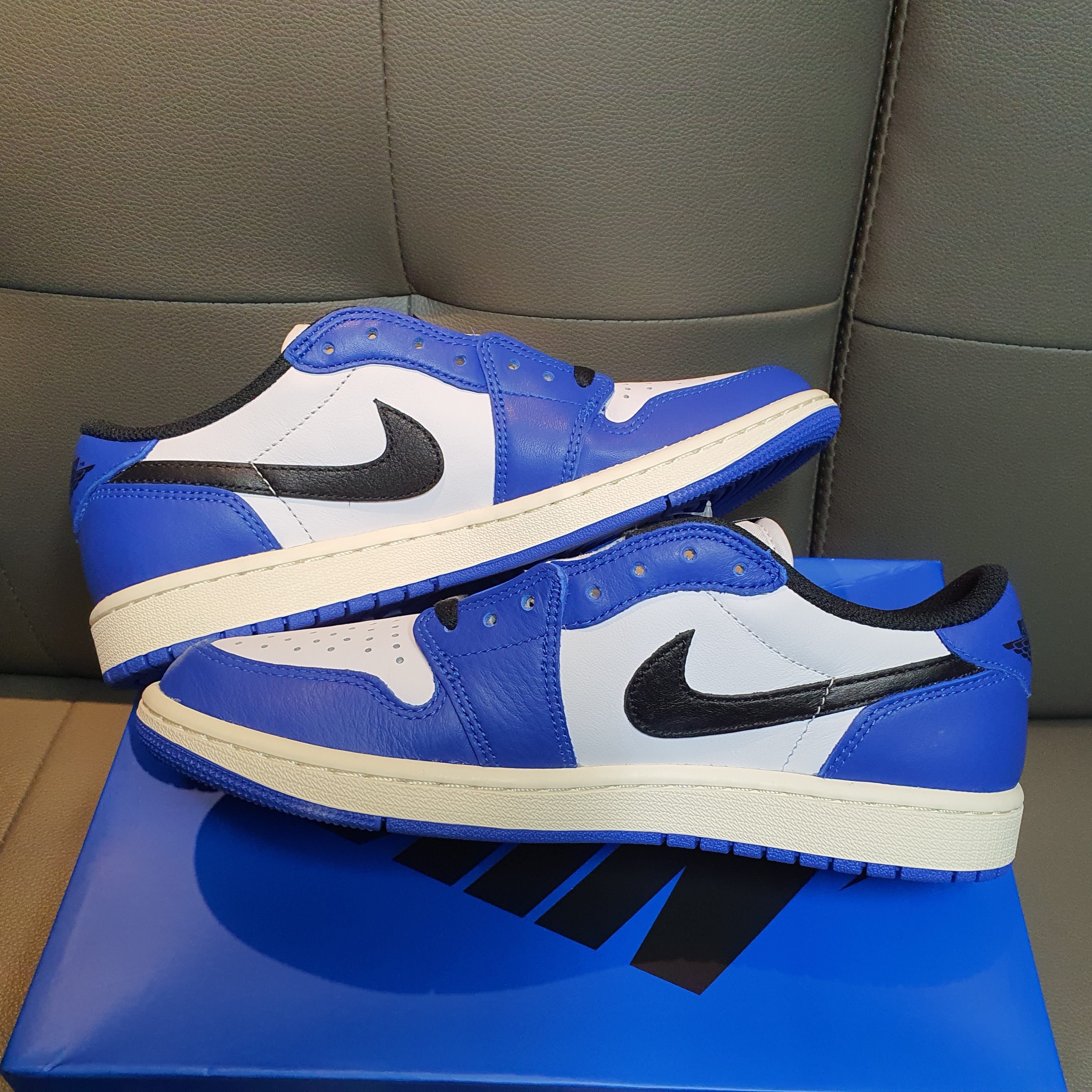 Jordan 1 Retro Low OG Game Royal 착용 스타일