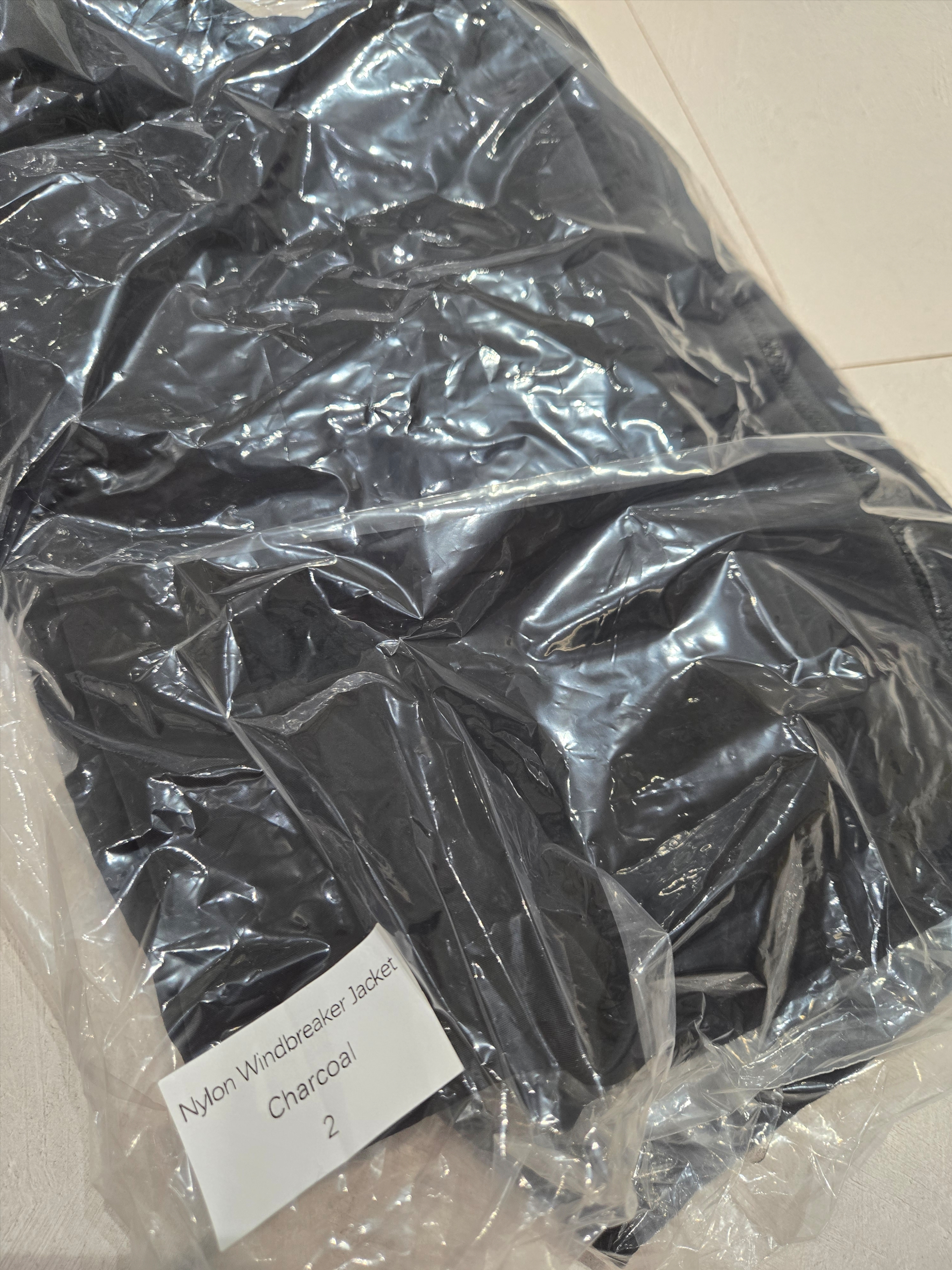 Yeezy x Gosha Rubchinskiy Vulture WB-01 Jacket Charcoal 착용 스타일