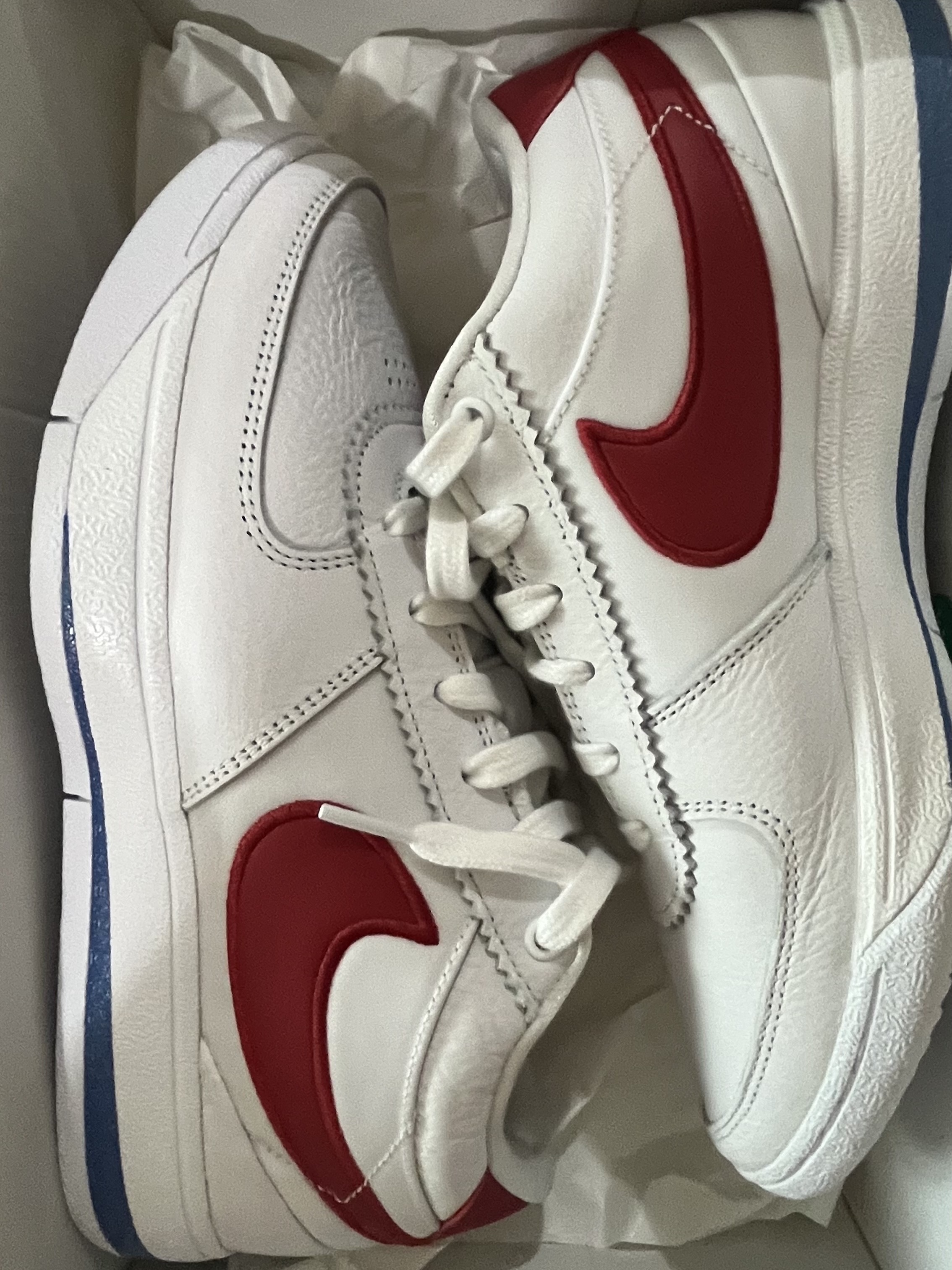 Nike Book 1 EP Forrest Gump 착용 스타일 - 1