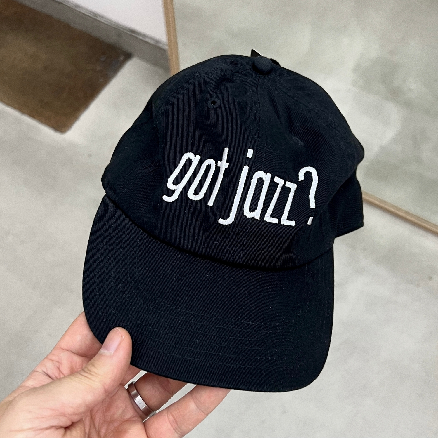 사운즈굿 갓 재즈? 캡 블랙(Sounds Good got jazz? Cap Black) - 3
