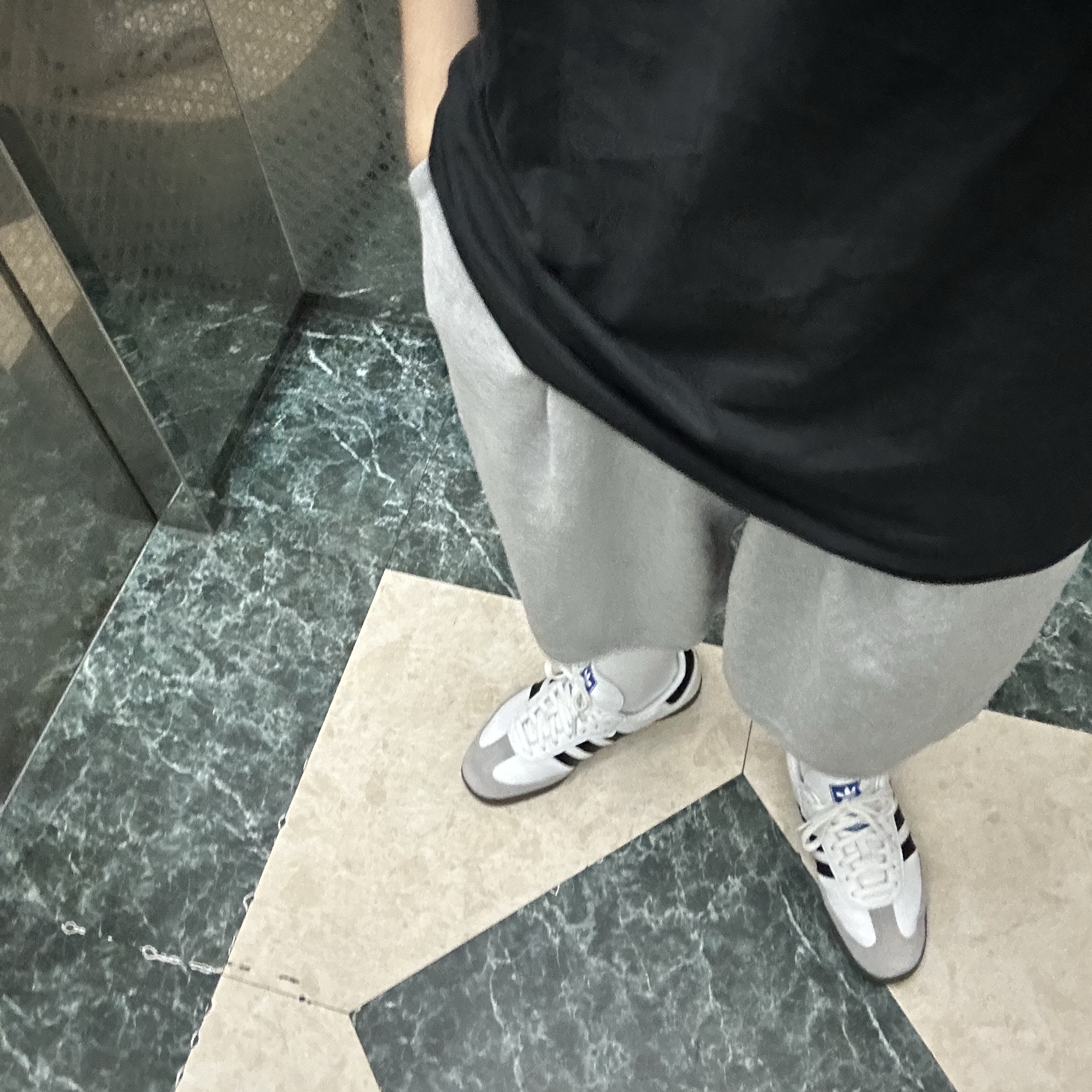 Adidas Samba OG Cloud White 착용 스타일