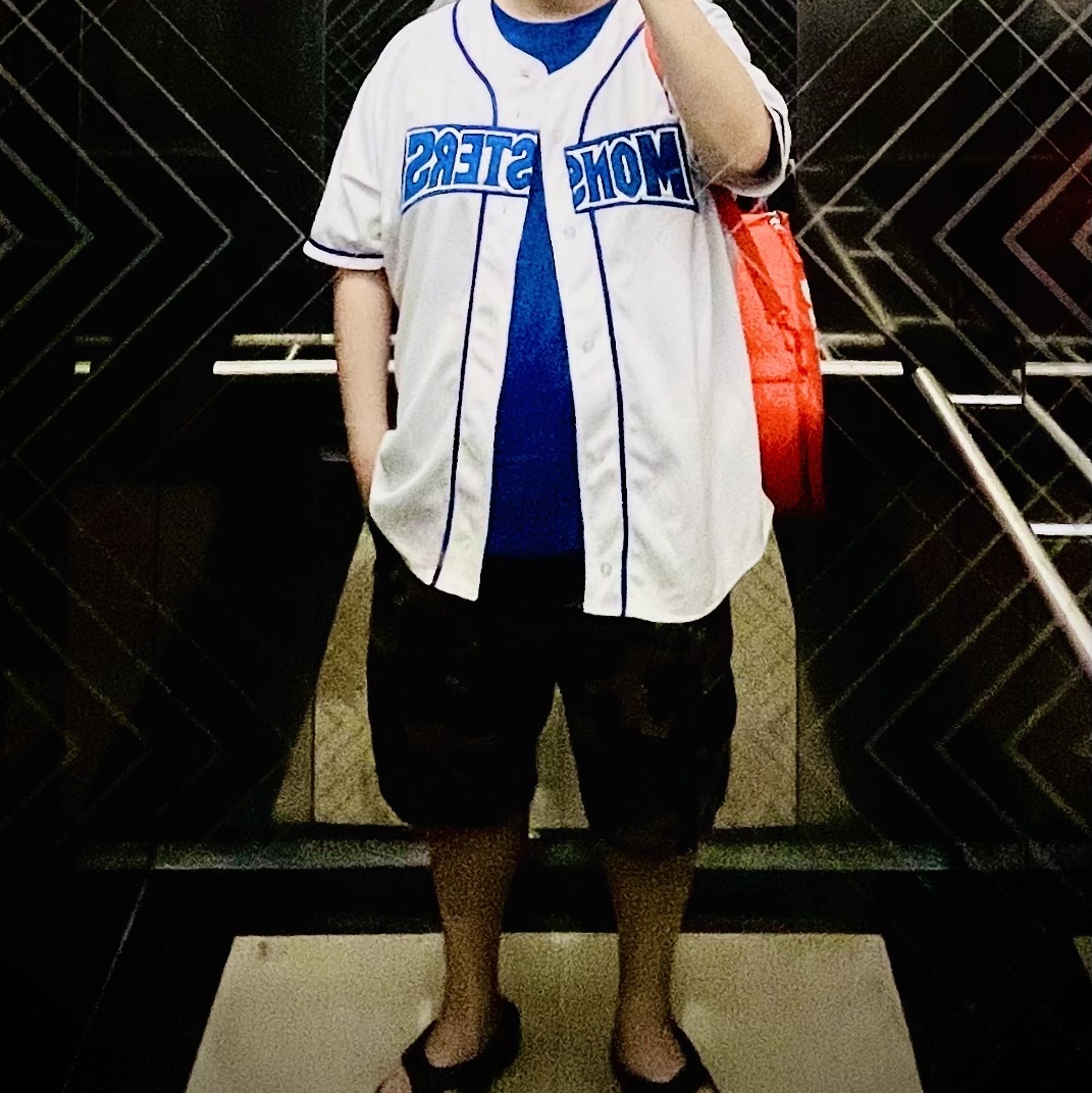 Oofos OOriginal Black 착용 스타일