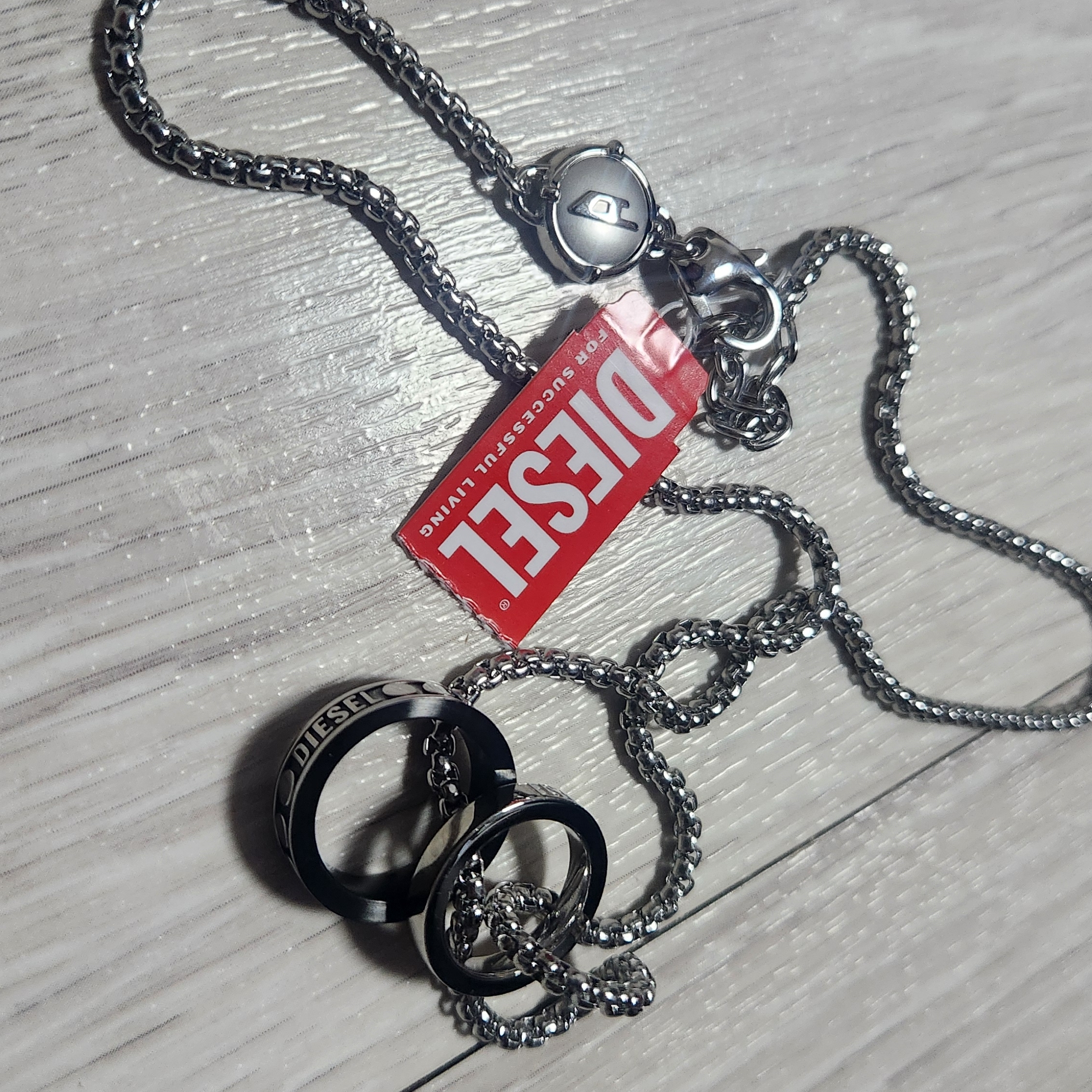 Diesel Dx1168040 Stainless Steel Double Pendant Necklace Silver 착용 스타일 - 1