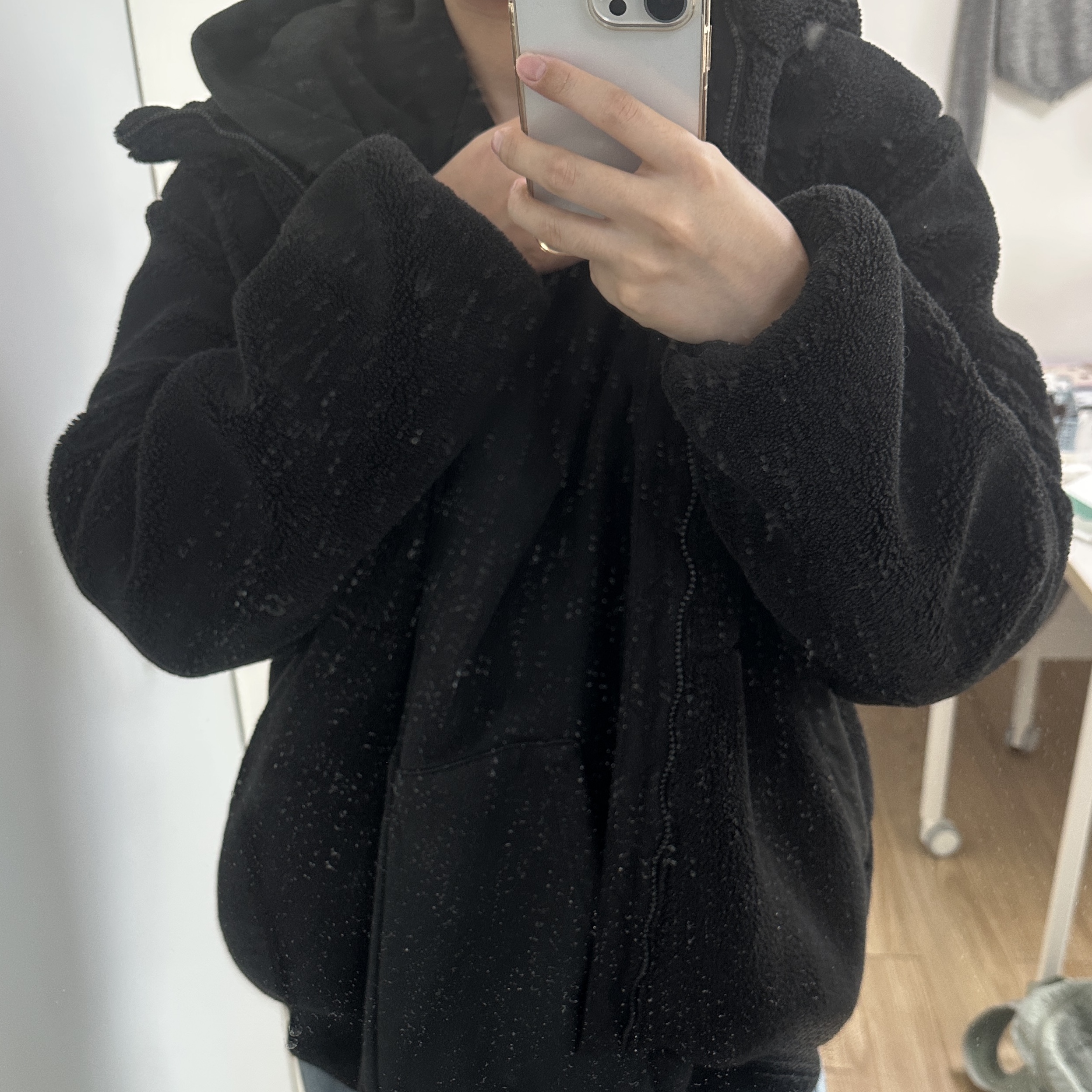 Nonnod Scuba Zip Hoodie Black 착용 스타일