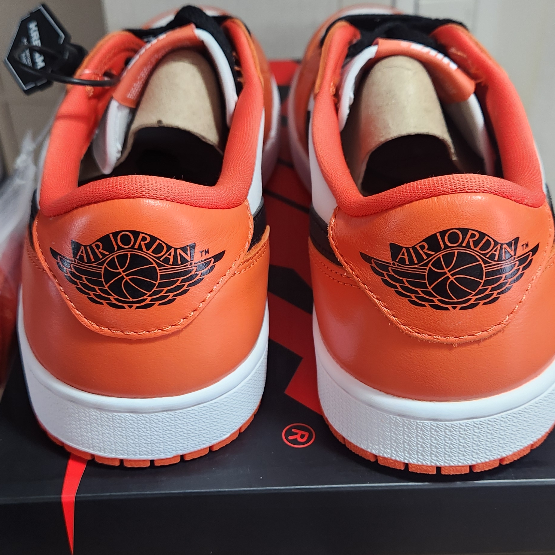 Jordan 1 Low OG Starfish 착용 스타일 - 5
