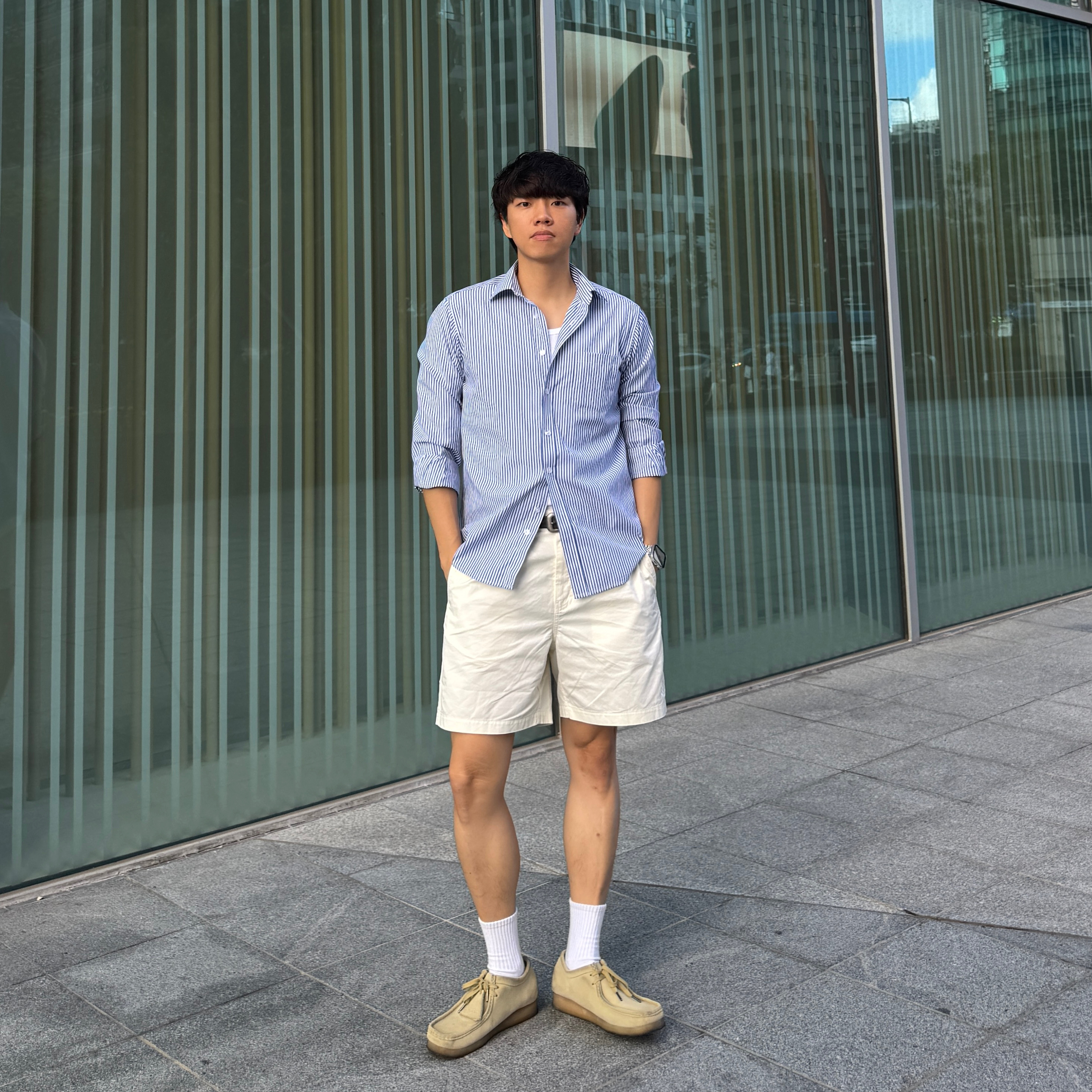 Clarks Wallabee Maple Suede 착용 스타일 - 1