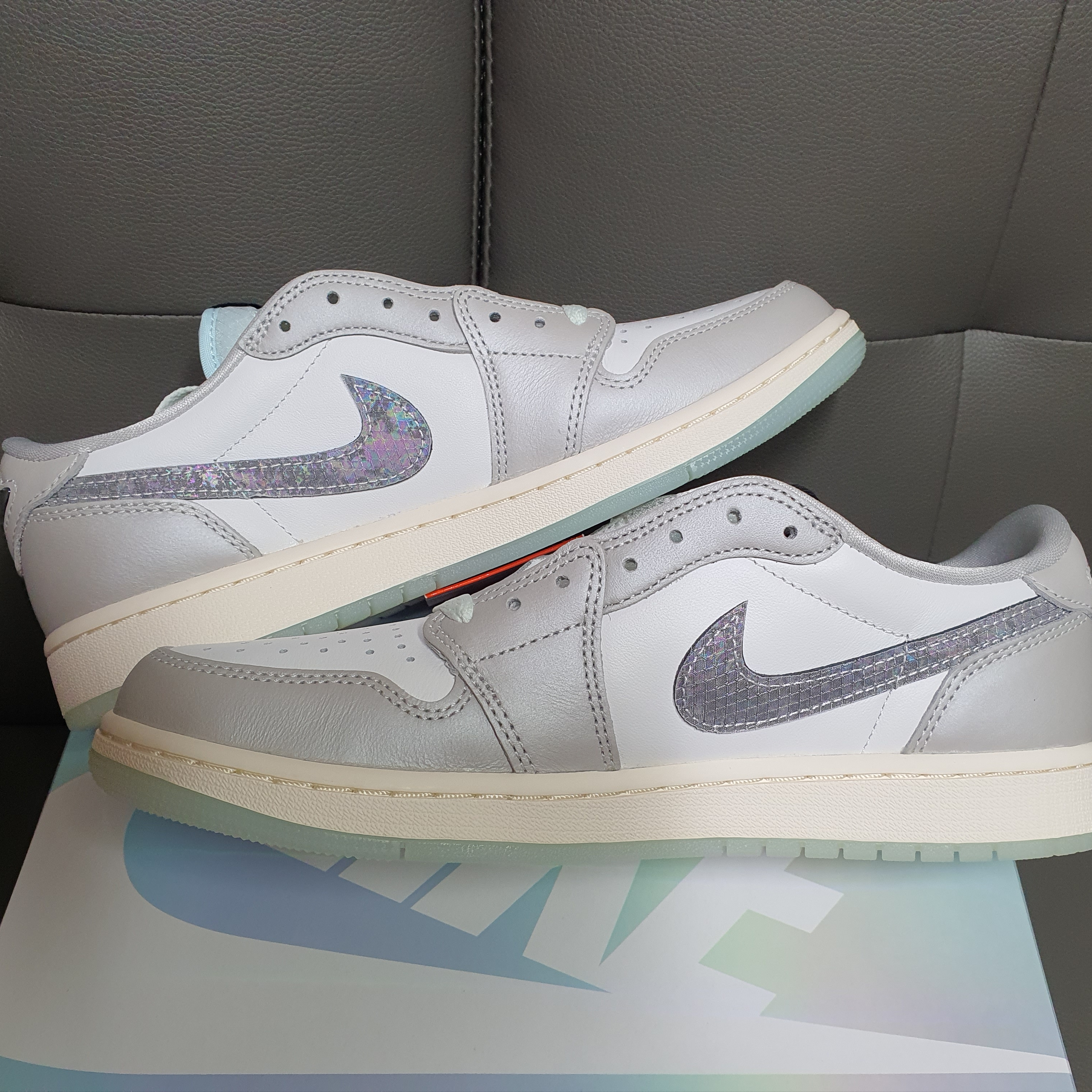 Jordan 1 Retro Low OG Lunar New Year 착용 스타일