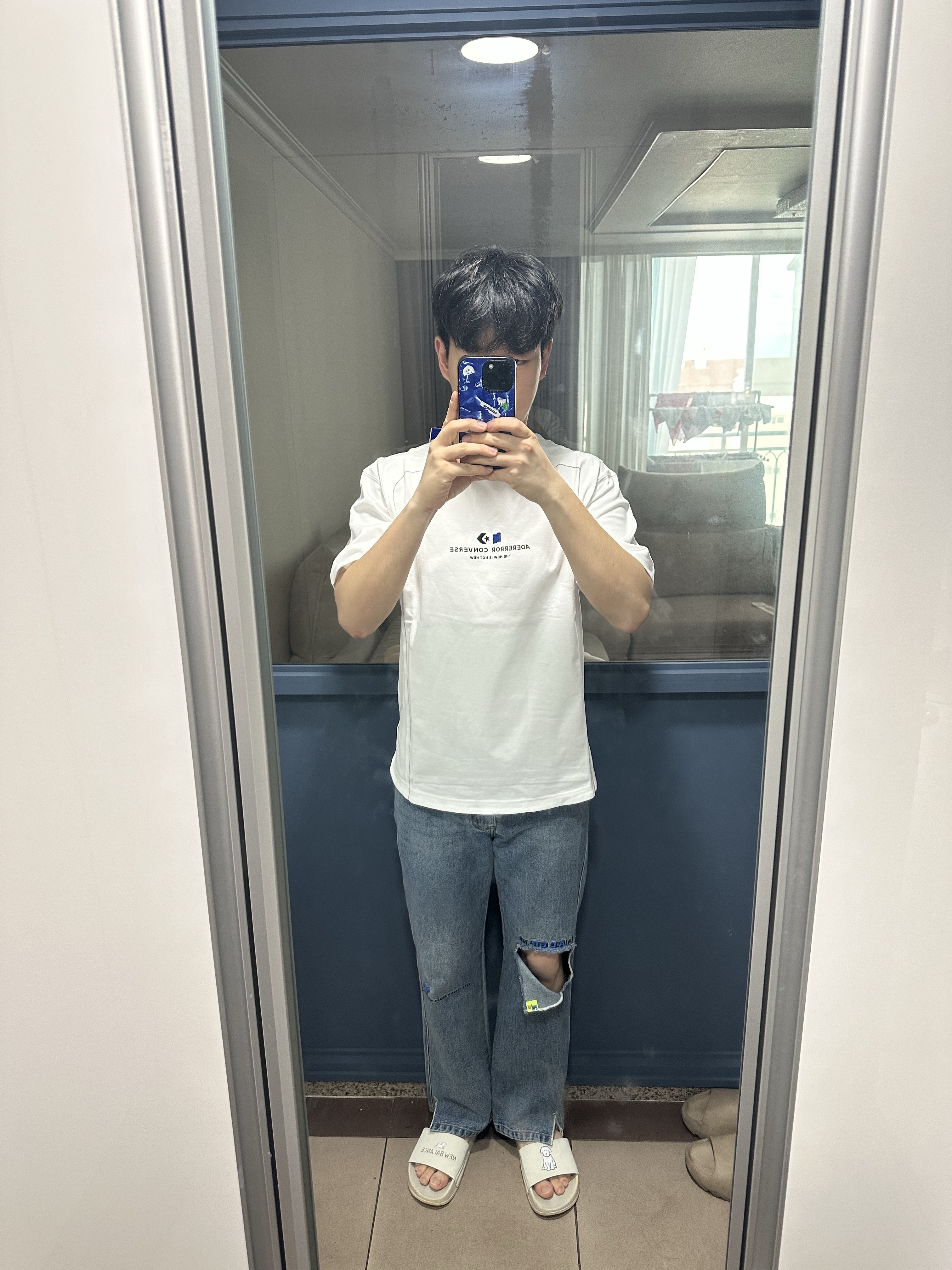 Converse x Ader Error T-Shirt Cloud Dancer 착용 스타일