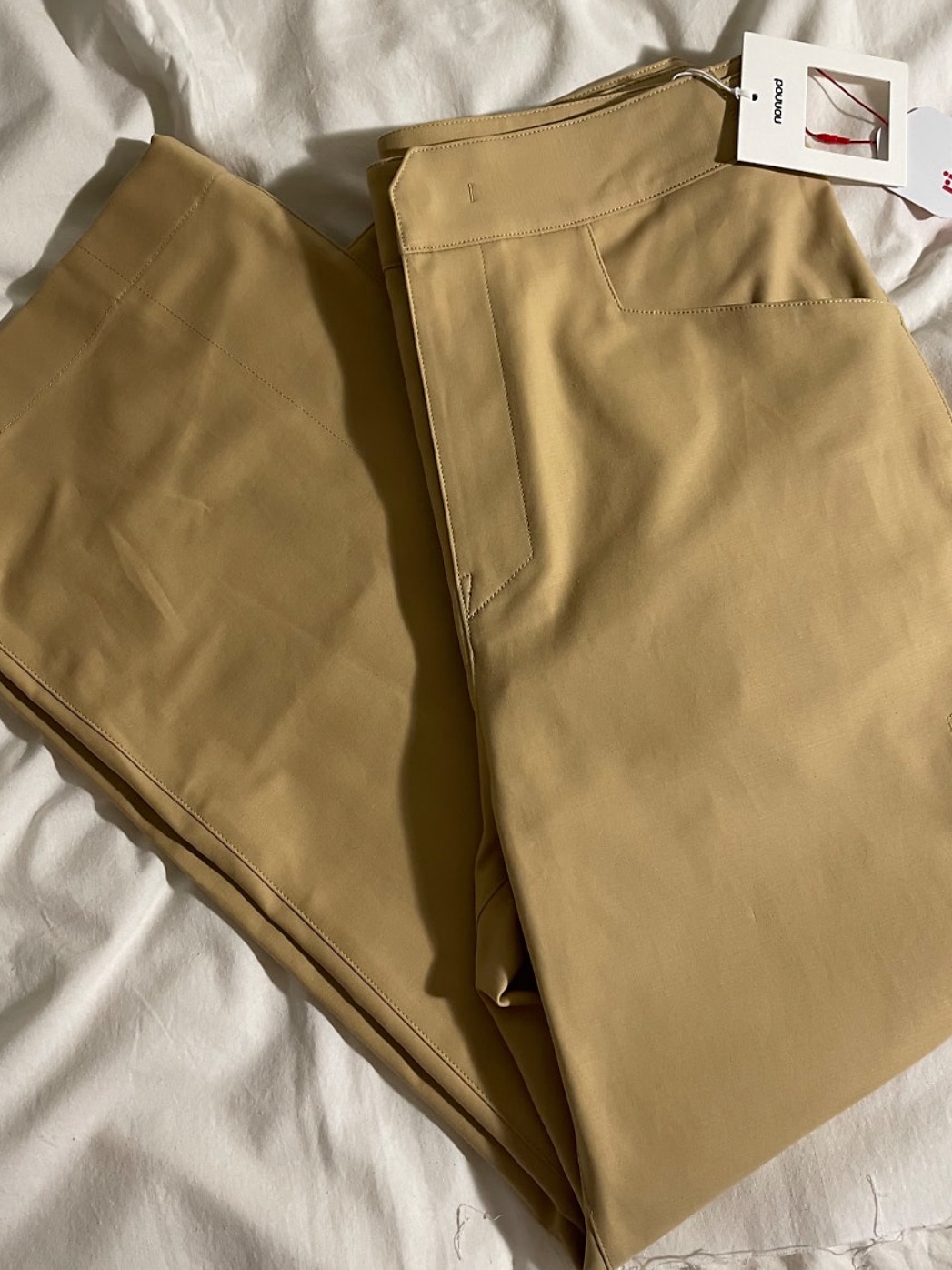 Nonnod Flexible Pants Beige 착용 스타일