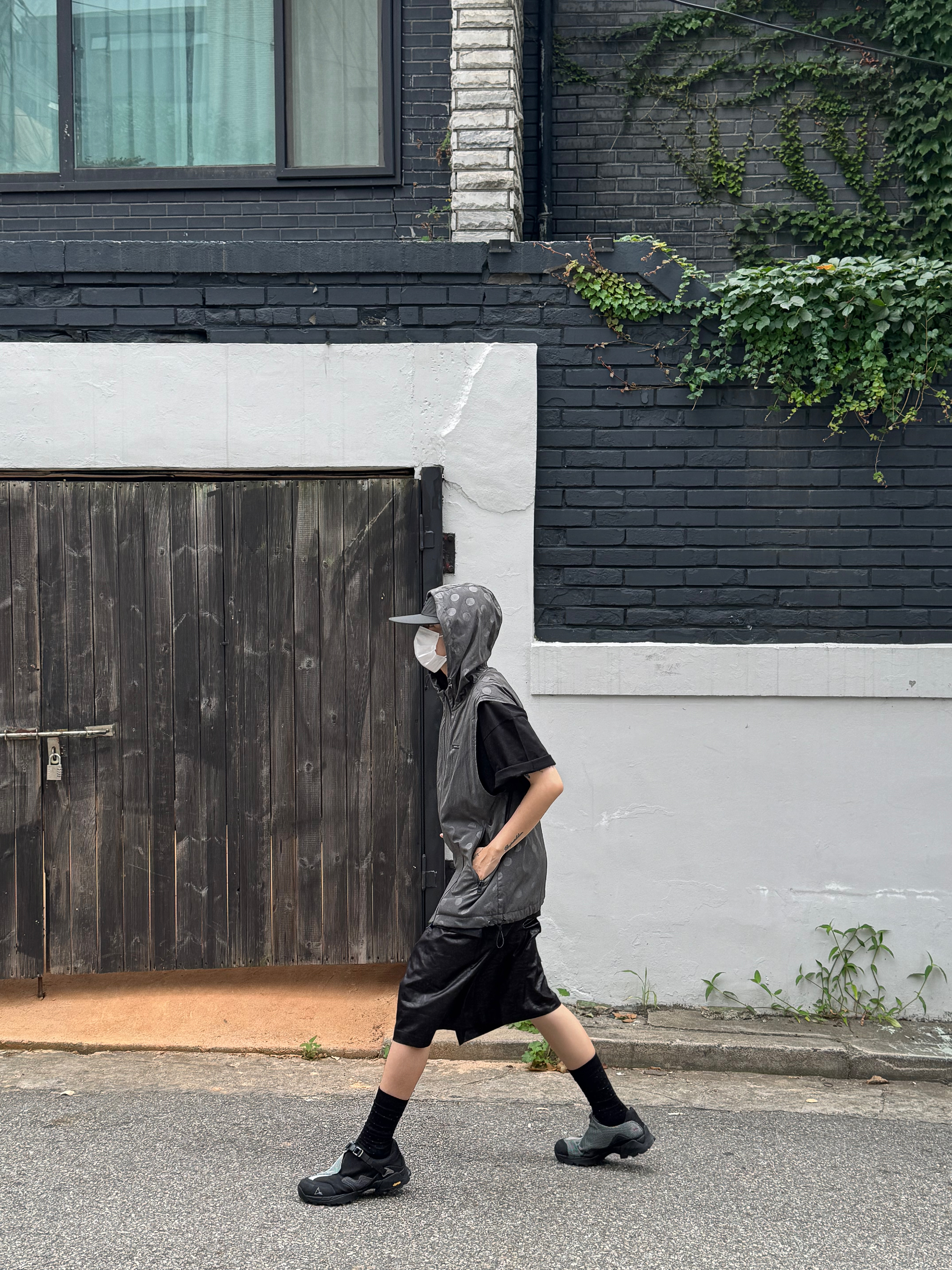 Hono Report Easy Half Pants Black 착용 스타일 - 2