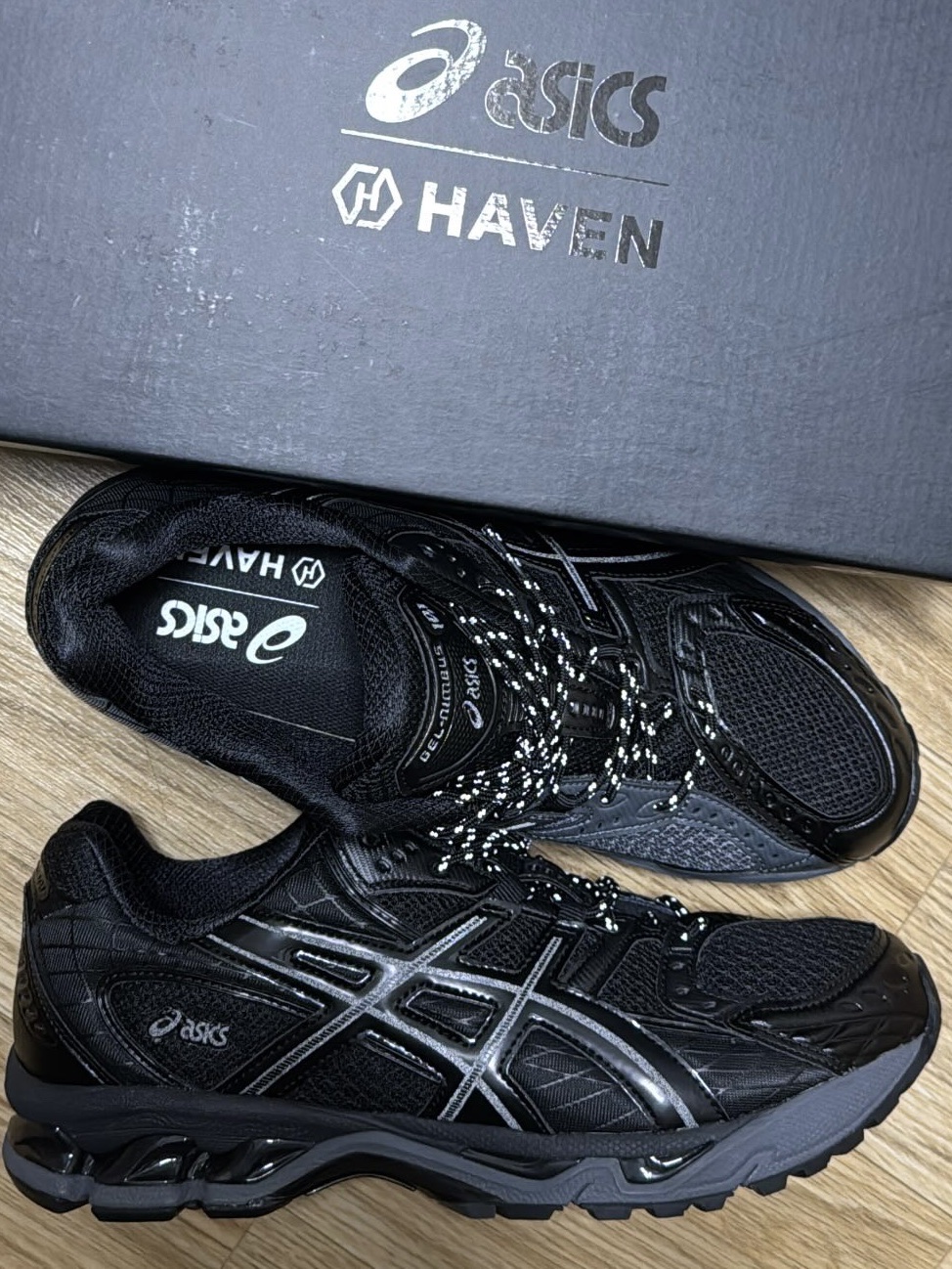 Asics x Haven Gel-Nimbus 10.1 Black 착용 스타일