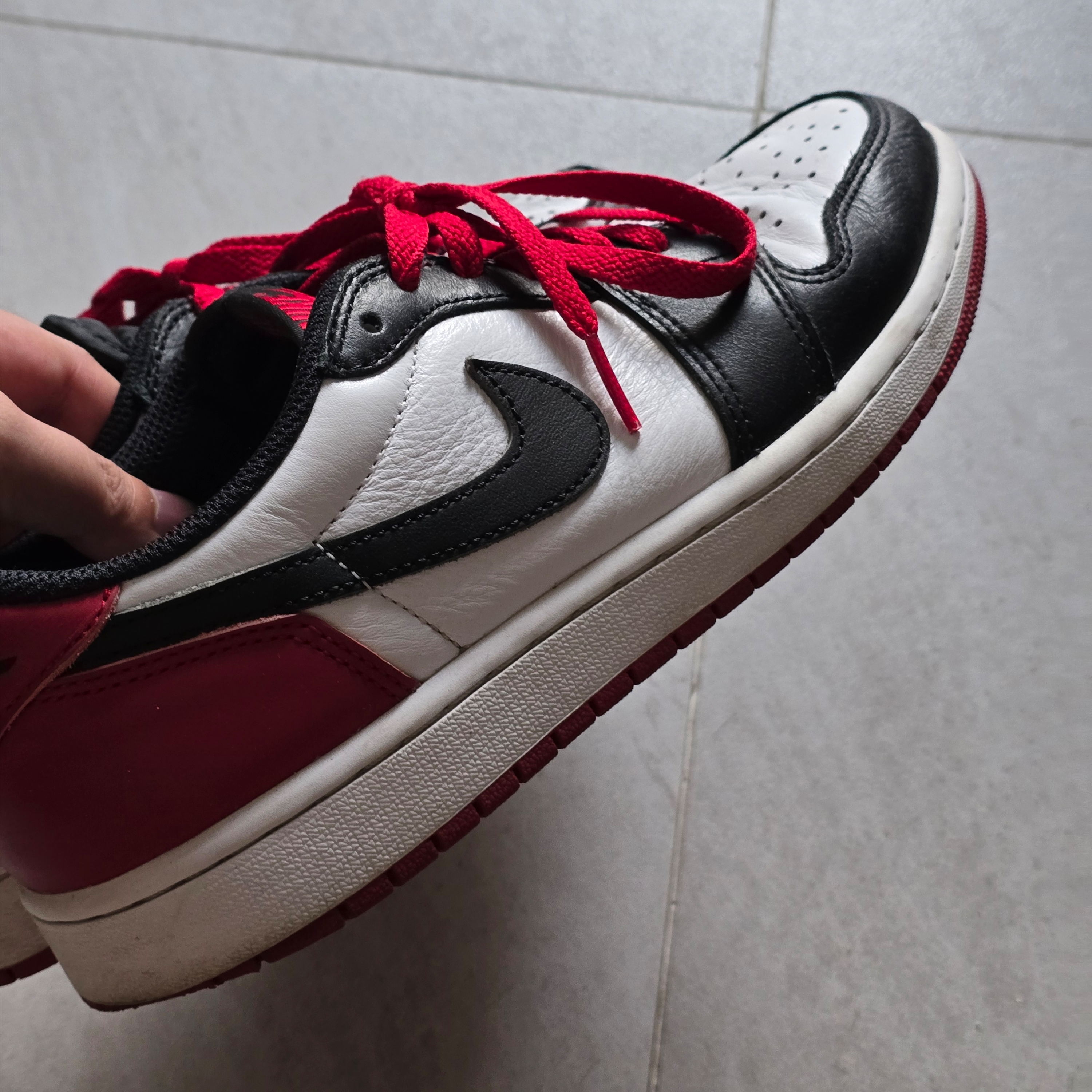Jordan 1 Retro Low OG Black Toe 착용 스타일