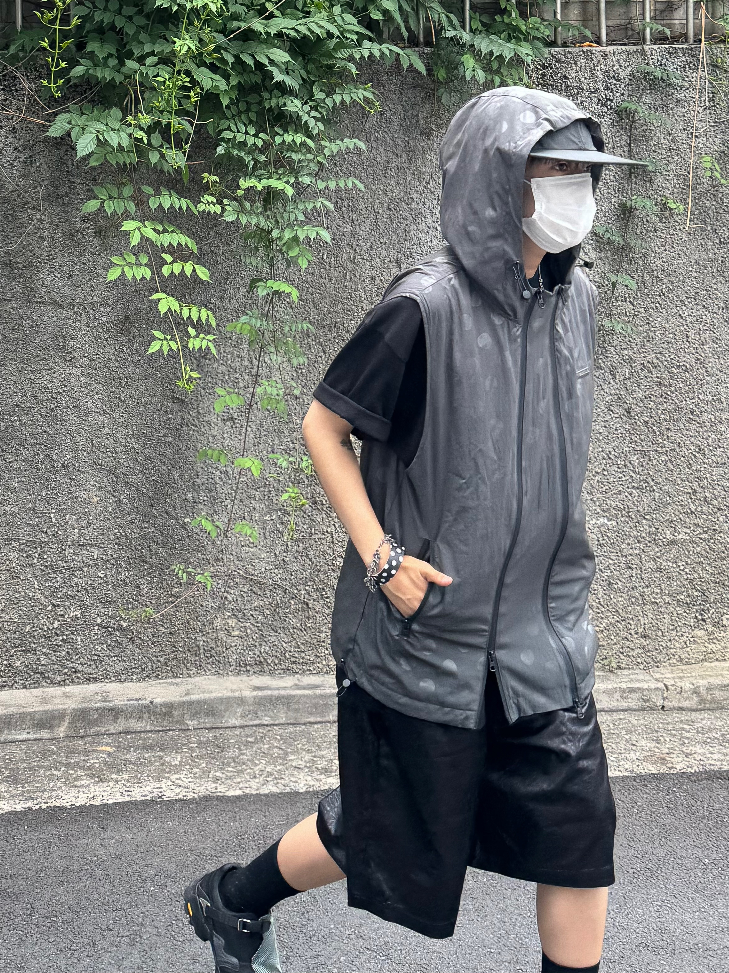 Hono Report Easy Half Pants Black, Hono Report Leaf Bracelet 착용 스타일 - 3