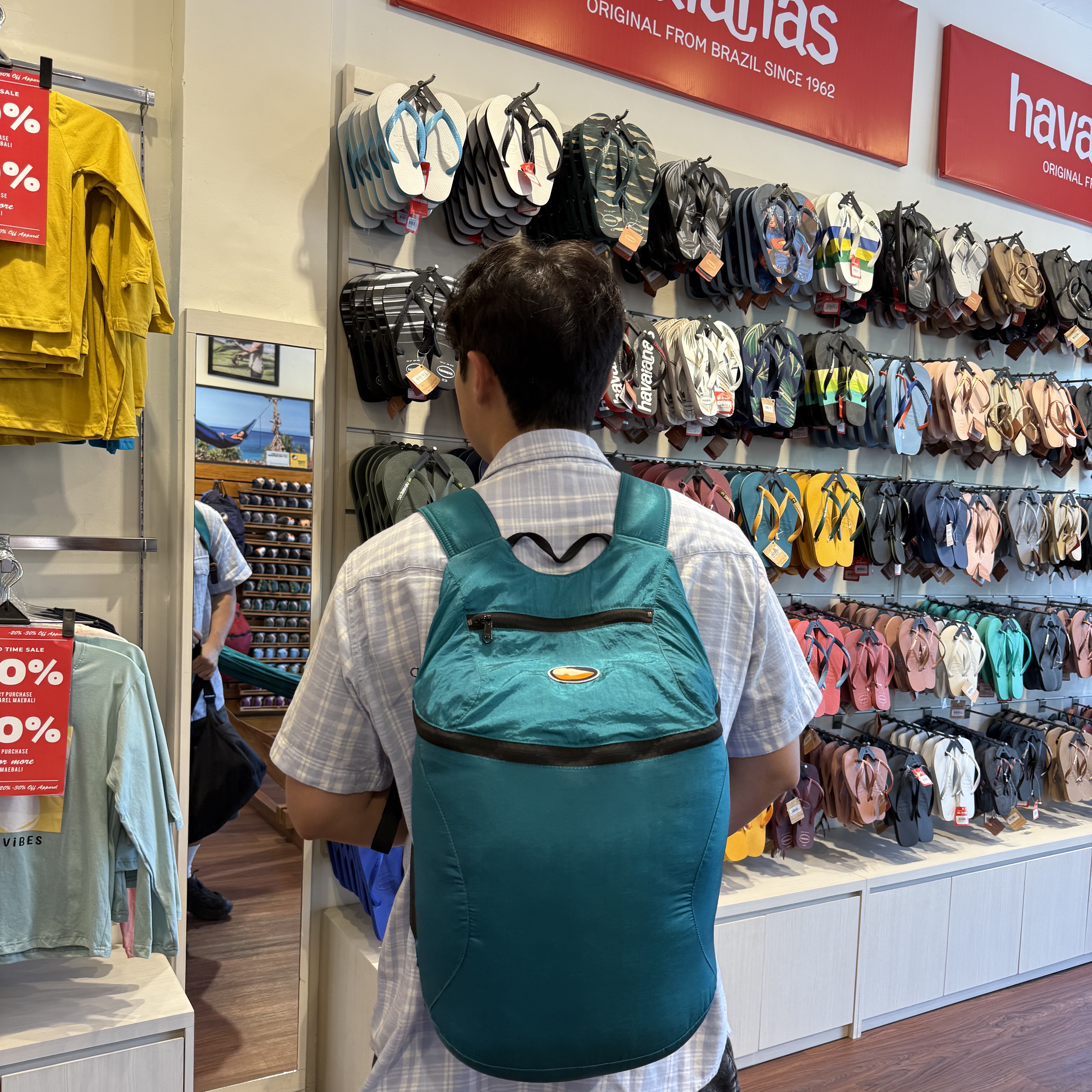 Ticket To The Moon Backpack Plus 25L Emerald Green 착용 스타일