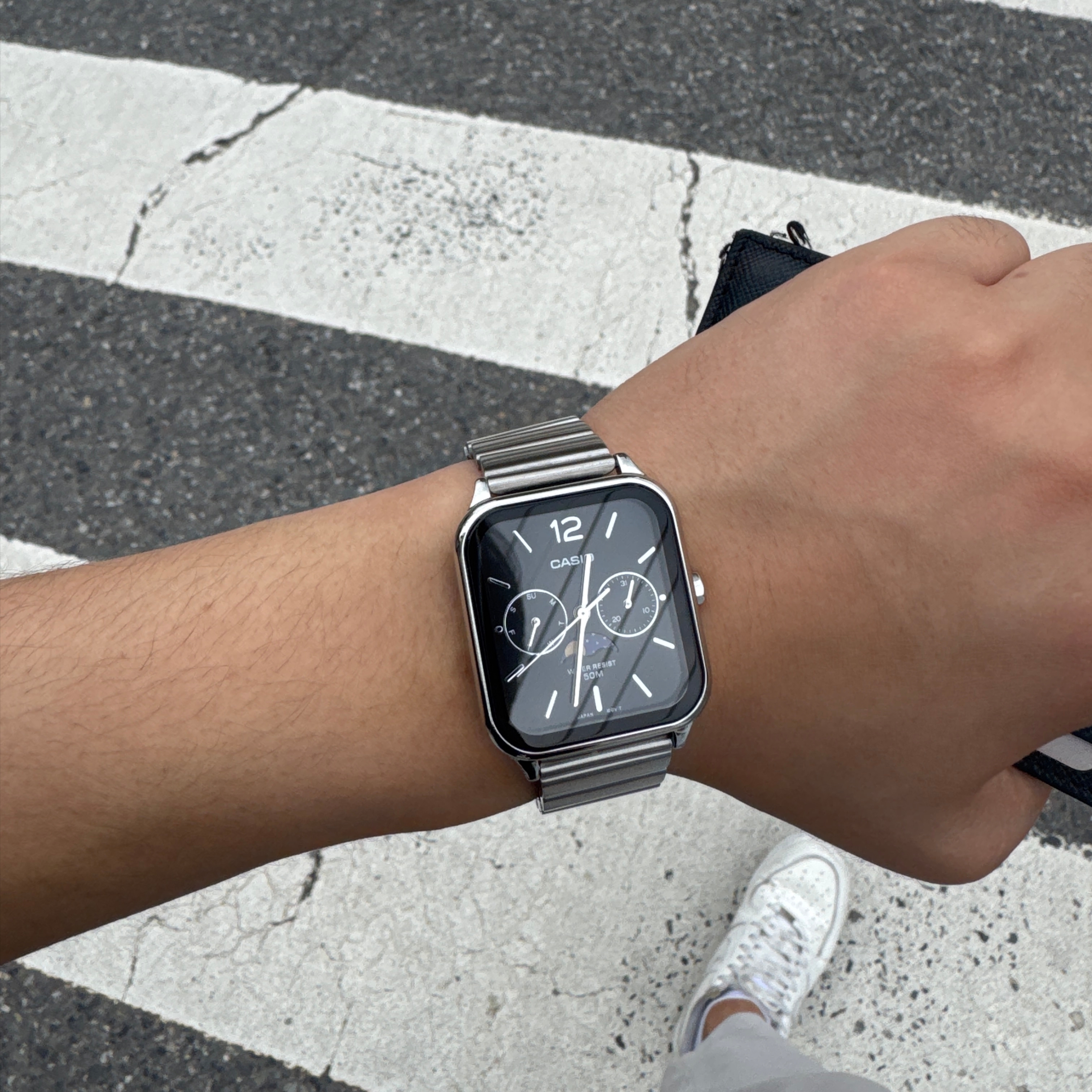 Casio MTP-M305D-1AV 착용 스타일