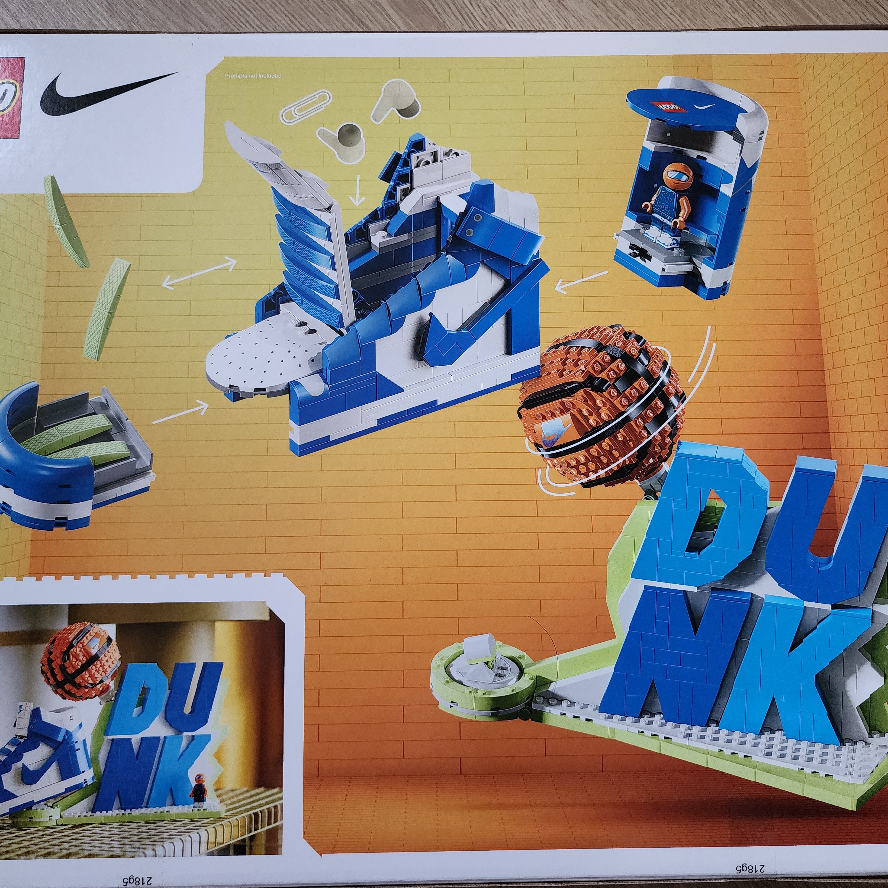 Lego x Nike Dunk Set 착용 스타일 - 2