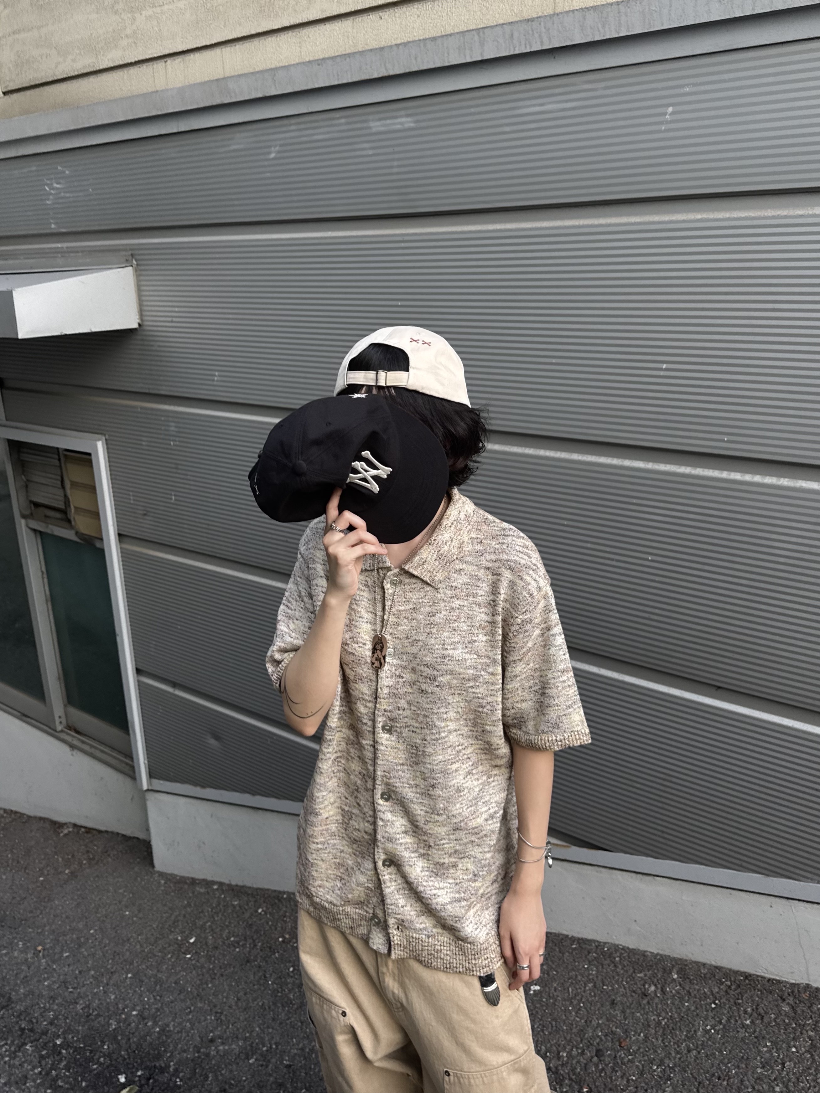 Hysteric Glamour Guitar Girl Ball Chain Necklace Silver, Aoiro Cutted Double Knee Pants Tan 착용 스타일 - 1