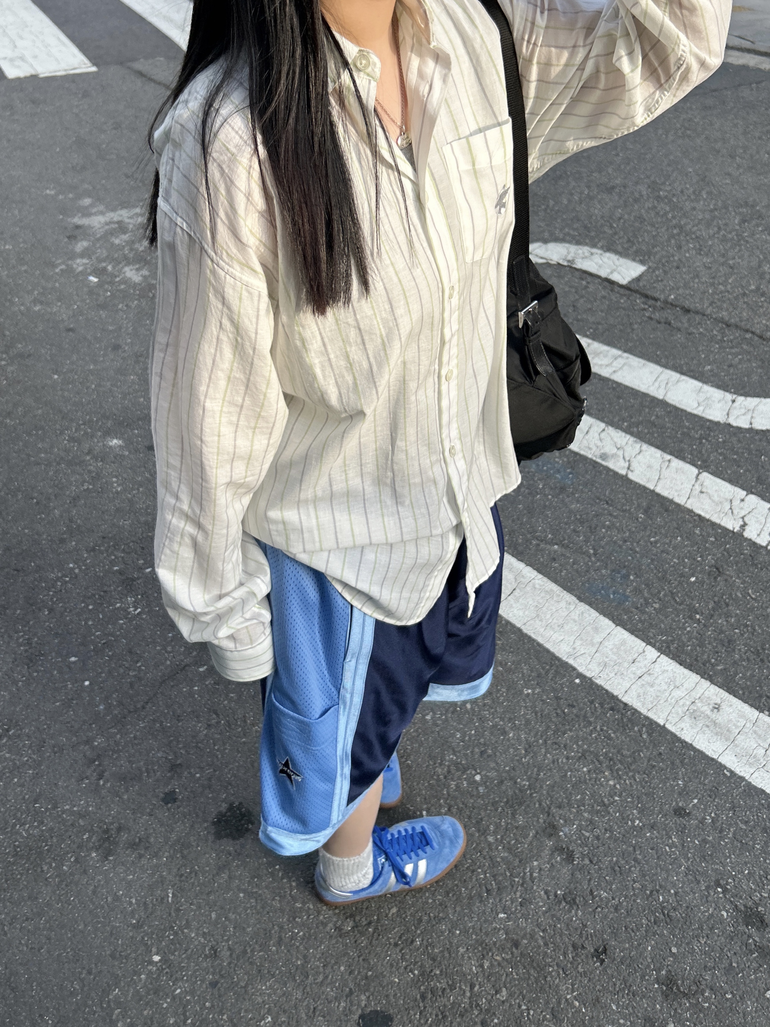 Supreme Side Pocket Basketball Shorts Blue - 25SS, Stussy Striped Cotton Linen Classic Shirt White 착용 스타일 - 1