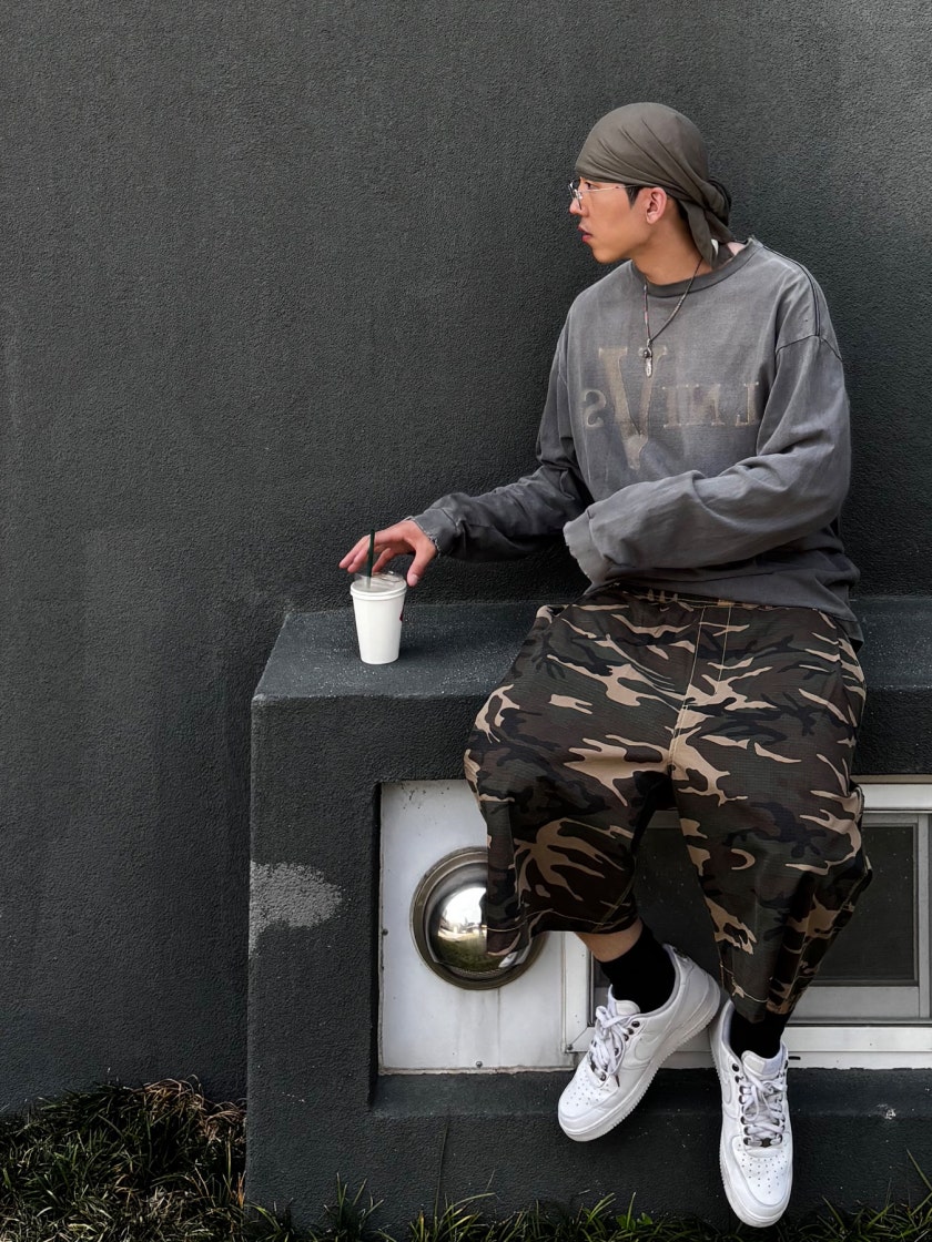 white | SHOP | KREAM