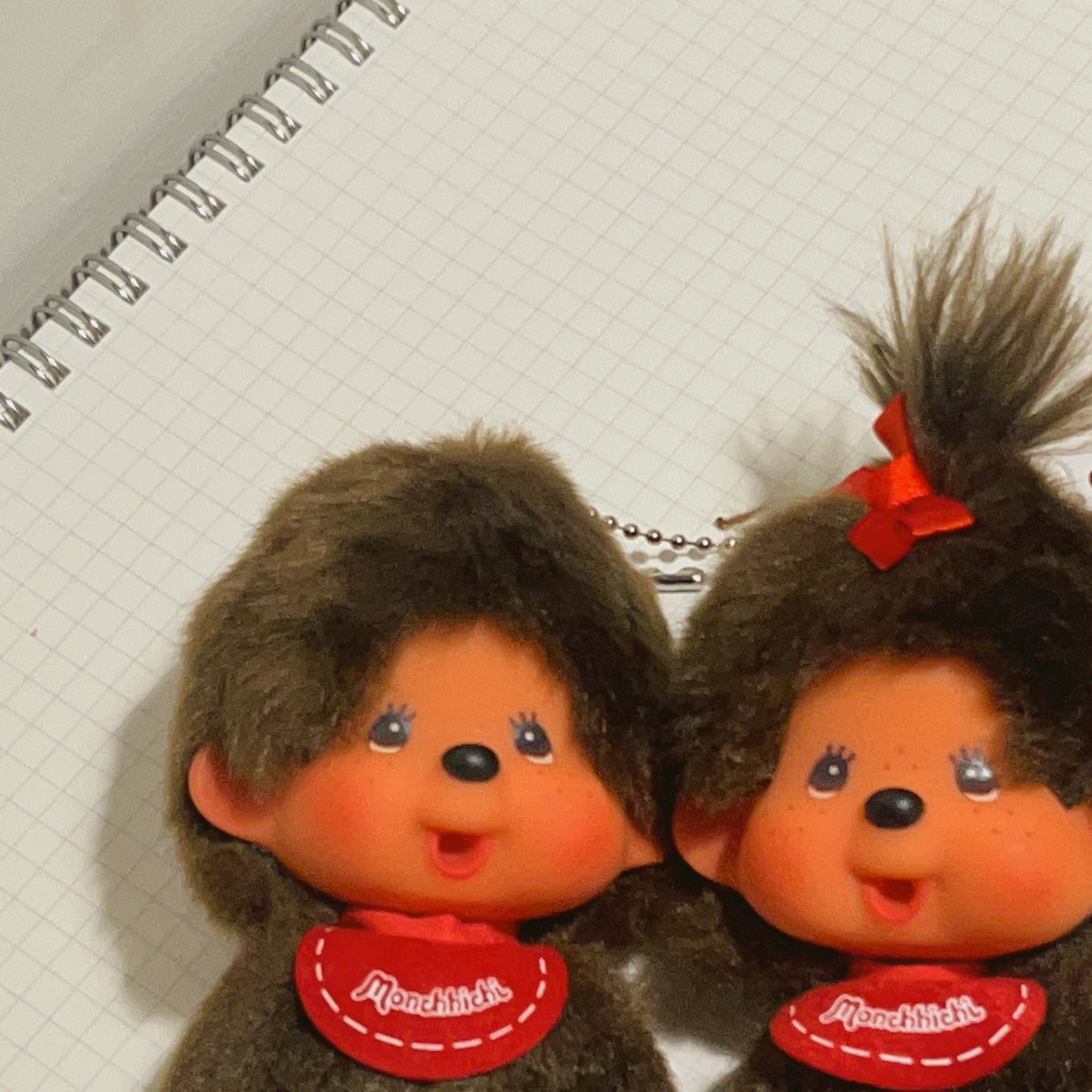 Monchhichi Bighead SS Boy Key Chain Brown, Monchhichi Bighead SS Girl Key Chain Brown 착용 스타일 - 2