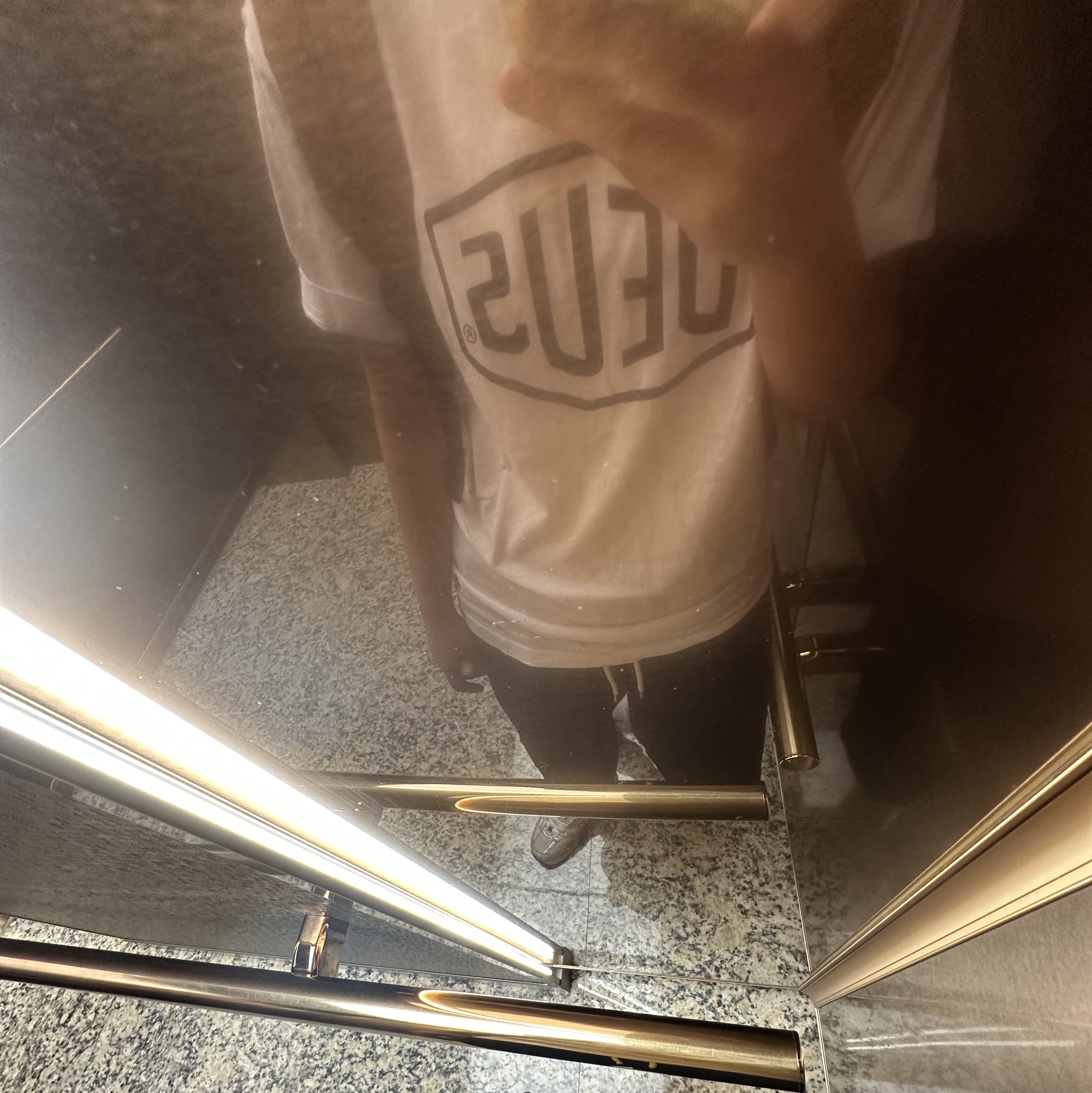 Deus Ex Machina Shield T-Shirt White 착용 스타일