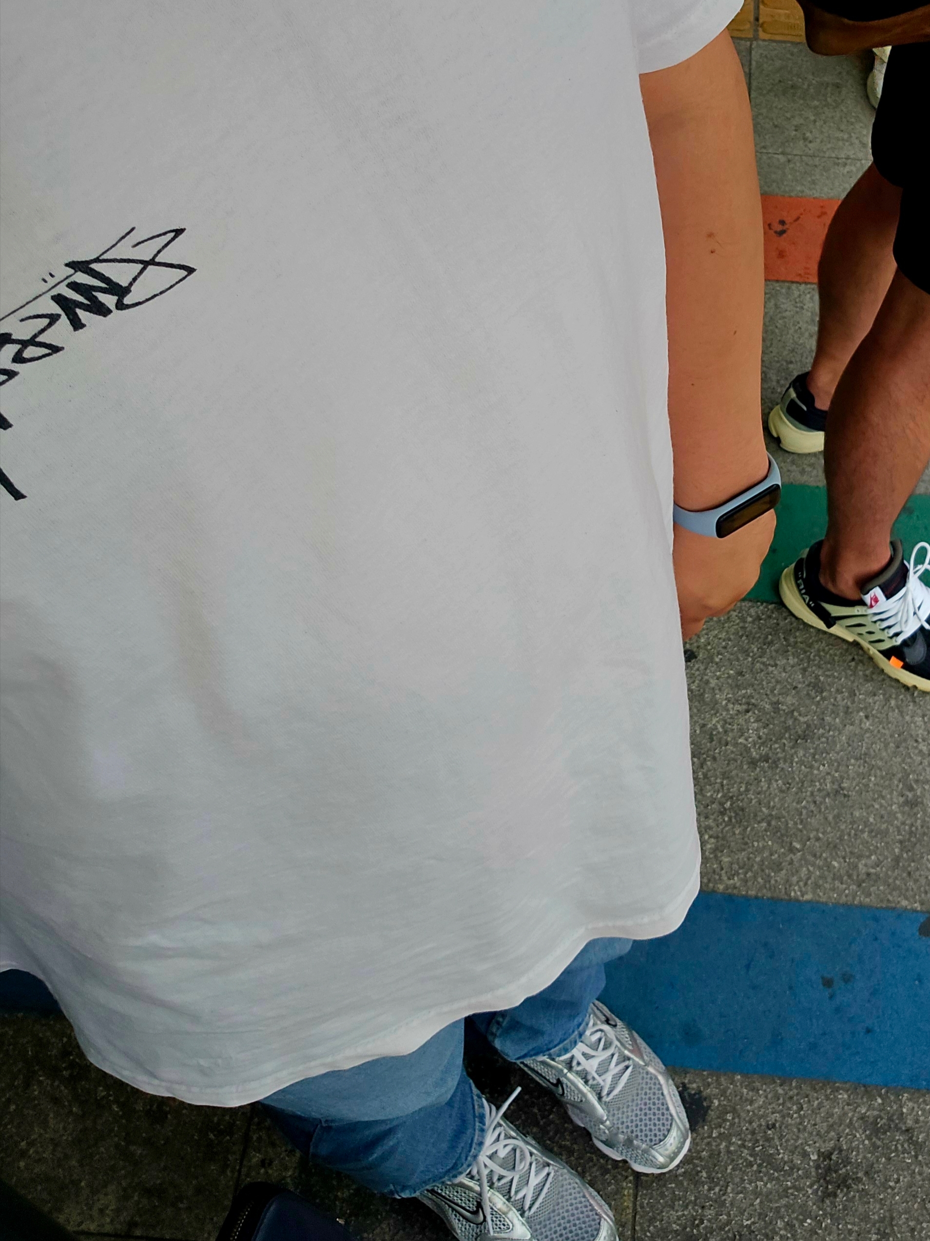 Nike Air Zoom Spiridon Cage 2 Metallic Silver, Stussy Modern Age T-Shirt White 착용 스타일