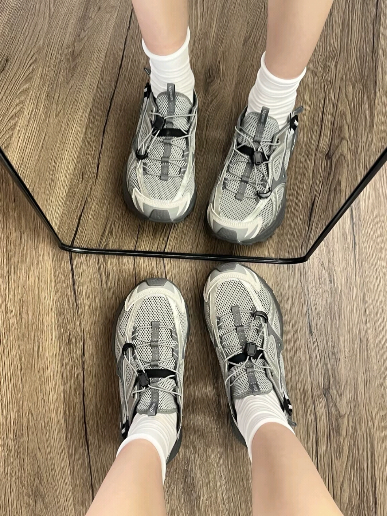 Mizuno Racer Trail SE Silver Grey 착용 스타일