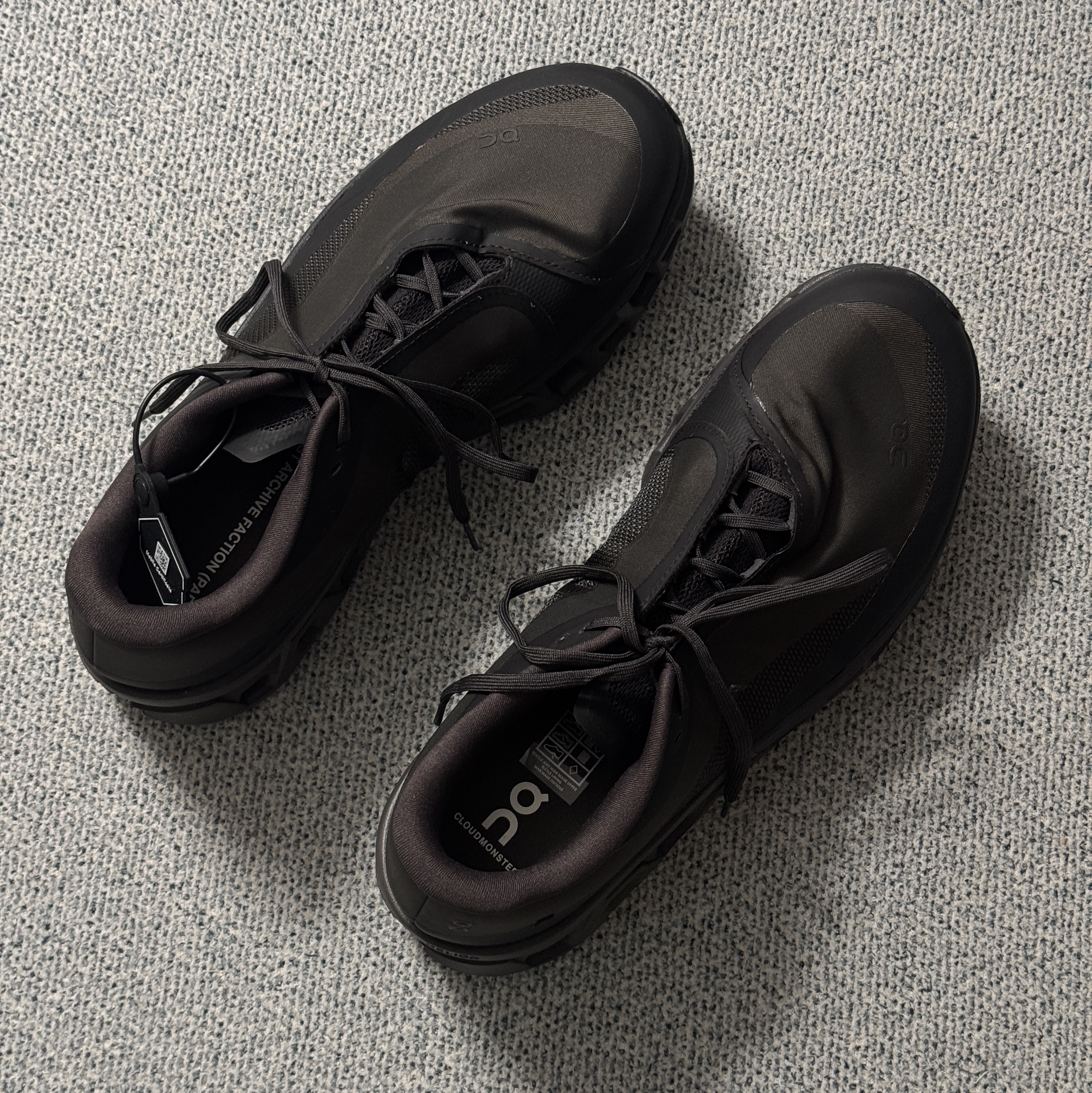 On Running x Post Archive Faction (Paf) Cloudmonster 2 Thorn Brown 착용 스타일 - 1