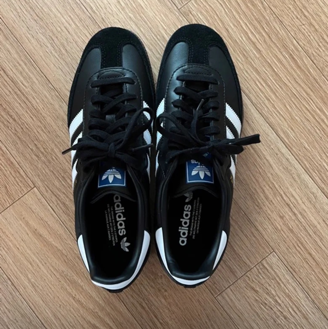 Adidas Samba OG Black White Gum 착용 스타일
