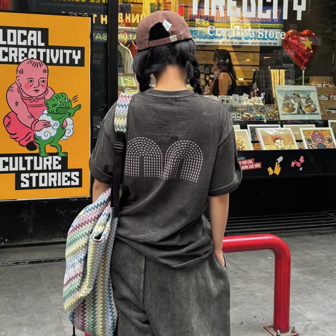 Not New Basic nn Cap Brown, Not New Basic nn T-Shirt Black 착용 스타일 - 1