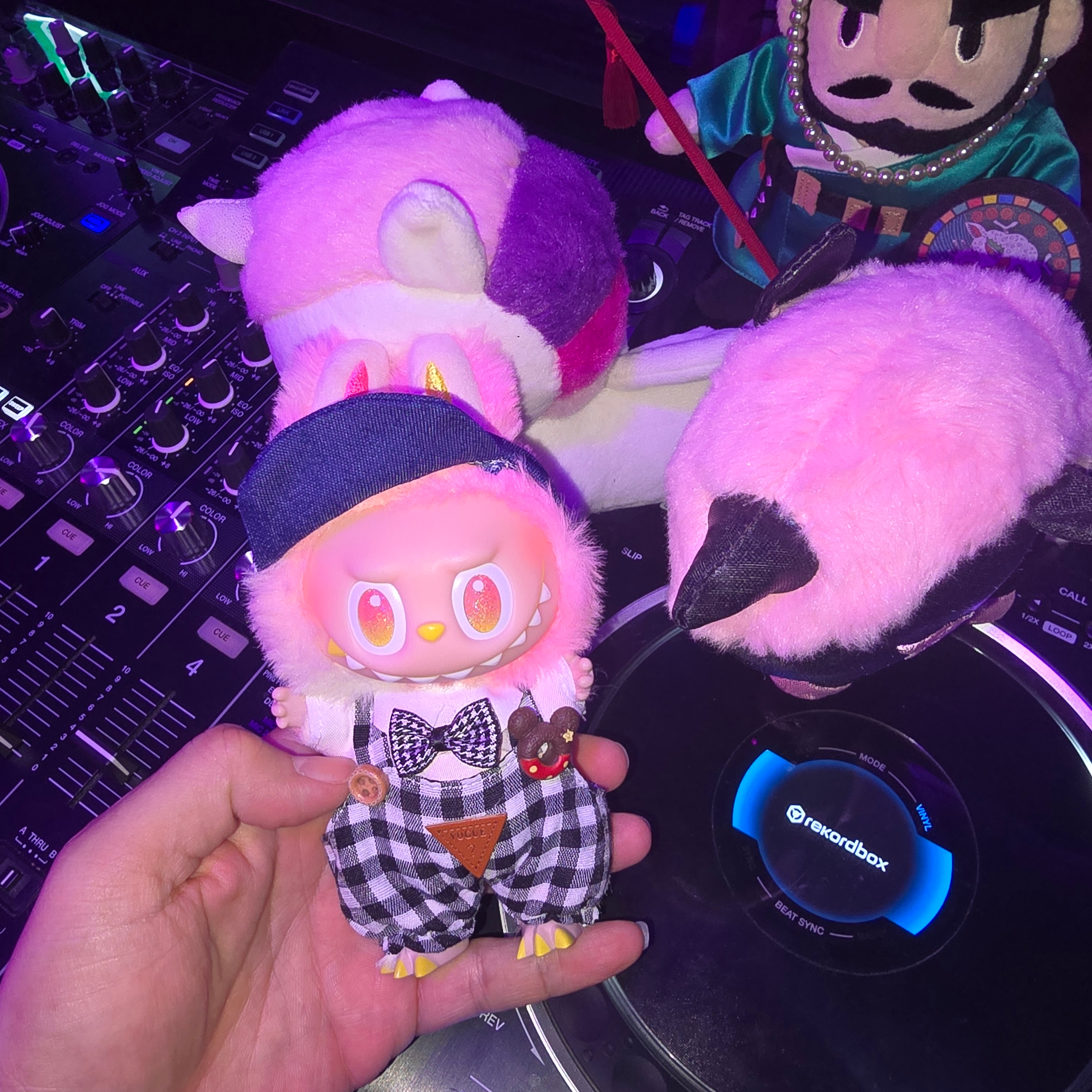Pop Mart Labubu The Monsters Highlight Series Loyalty Keyring (Opened Case) 착용 스타일 - 1