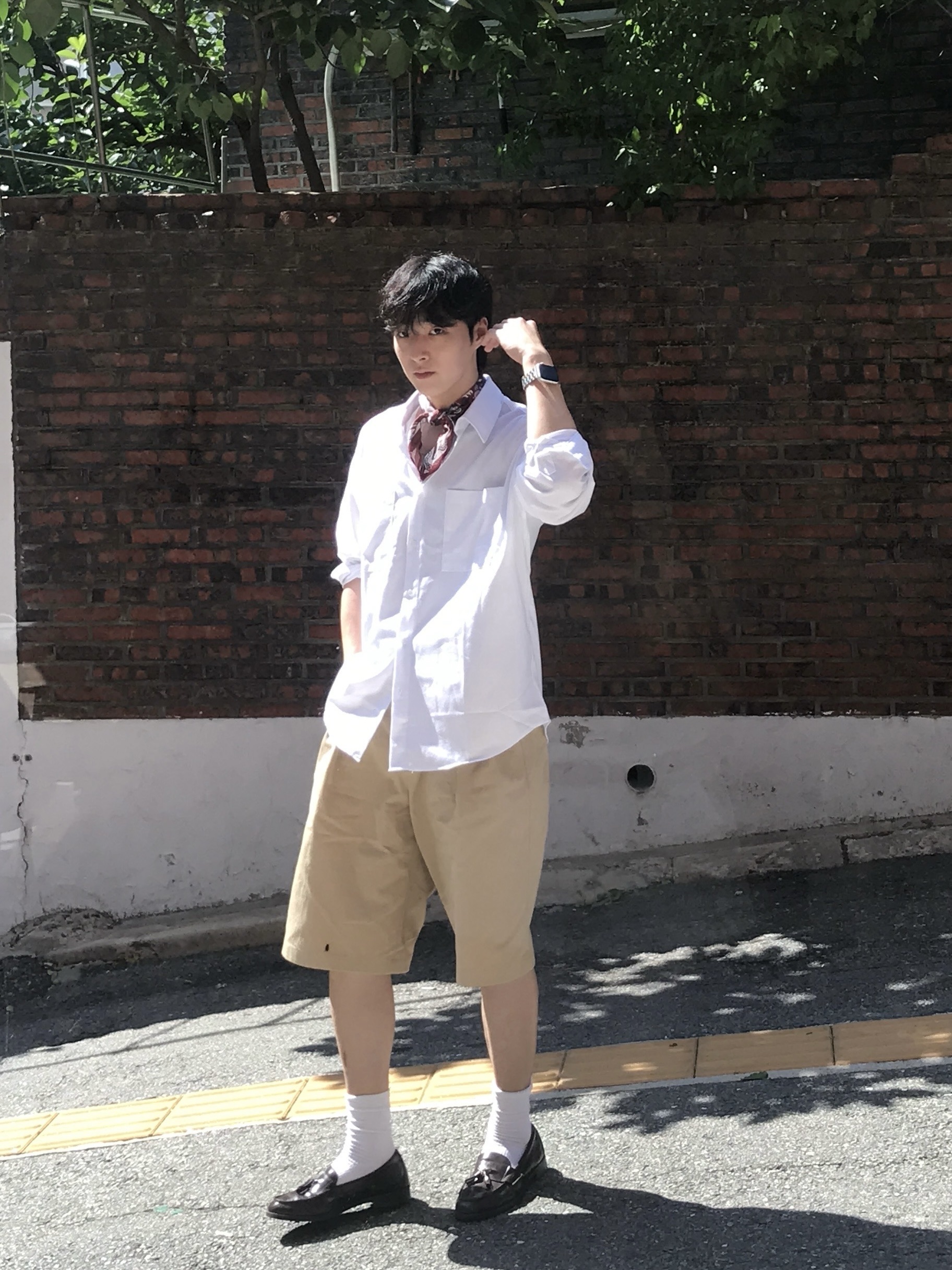 Millo Archive Lump Two Way Bag Black 착용 스타일 - 3