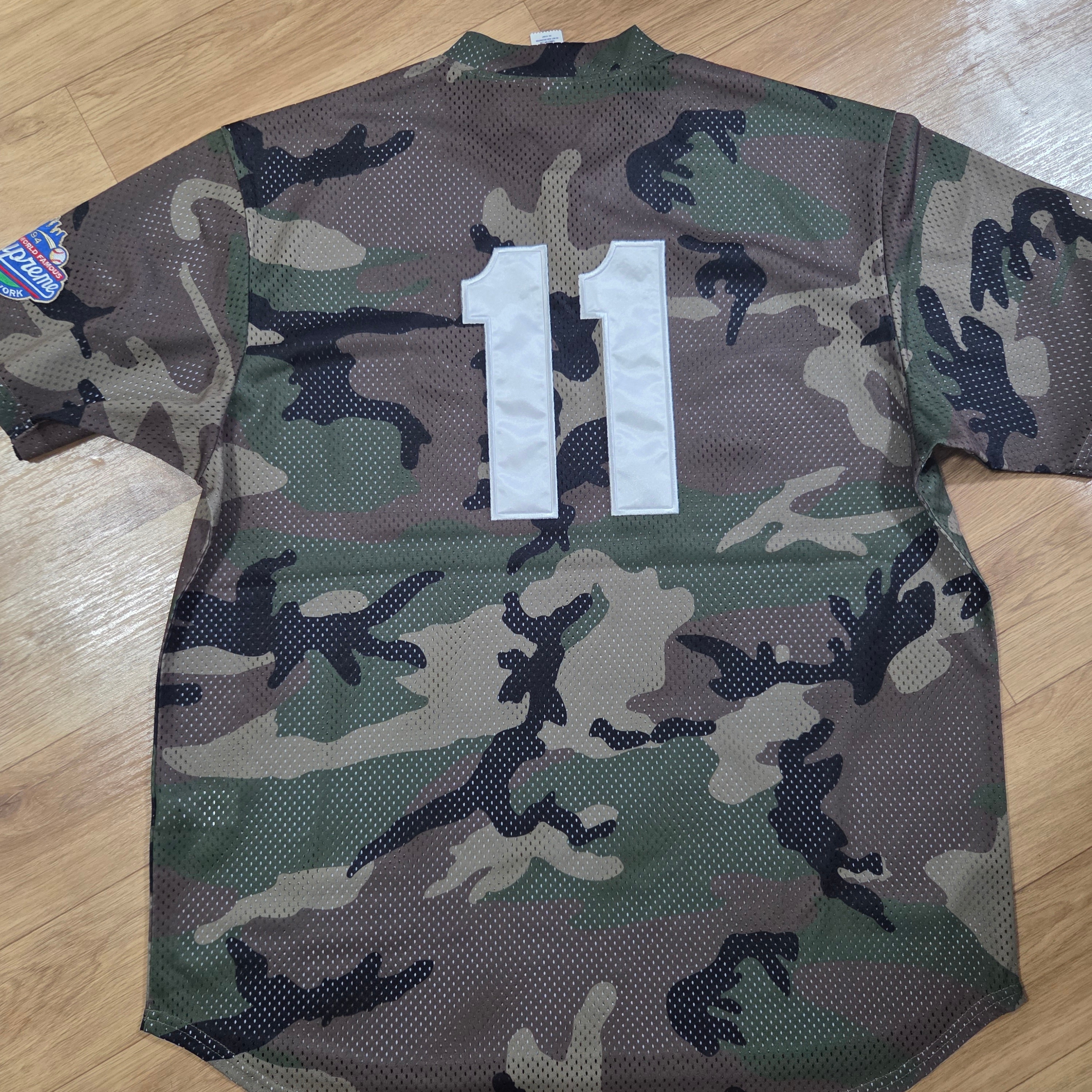 Supreme S Logo Baseball Henley Woodland Camo - 24FW, Supreme x Stone Island Painted Camo Nylon 6-Panel Dark Teal - 20FW 착용 스타일 - 2