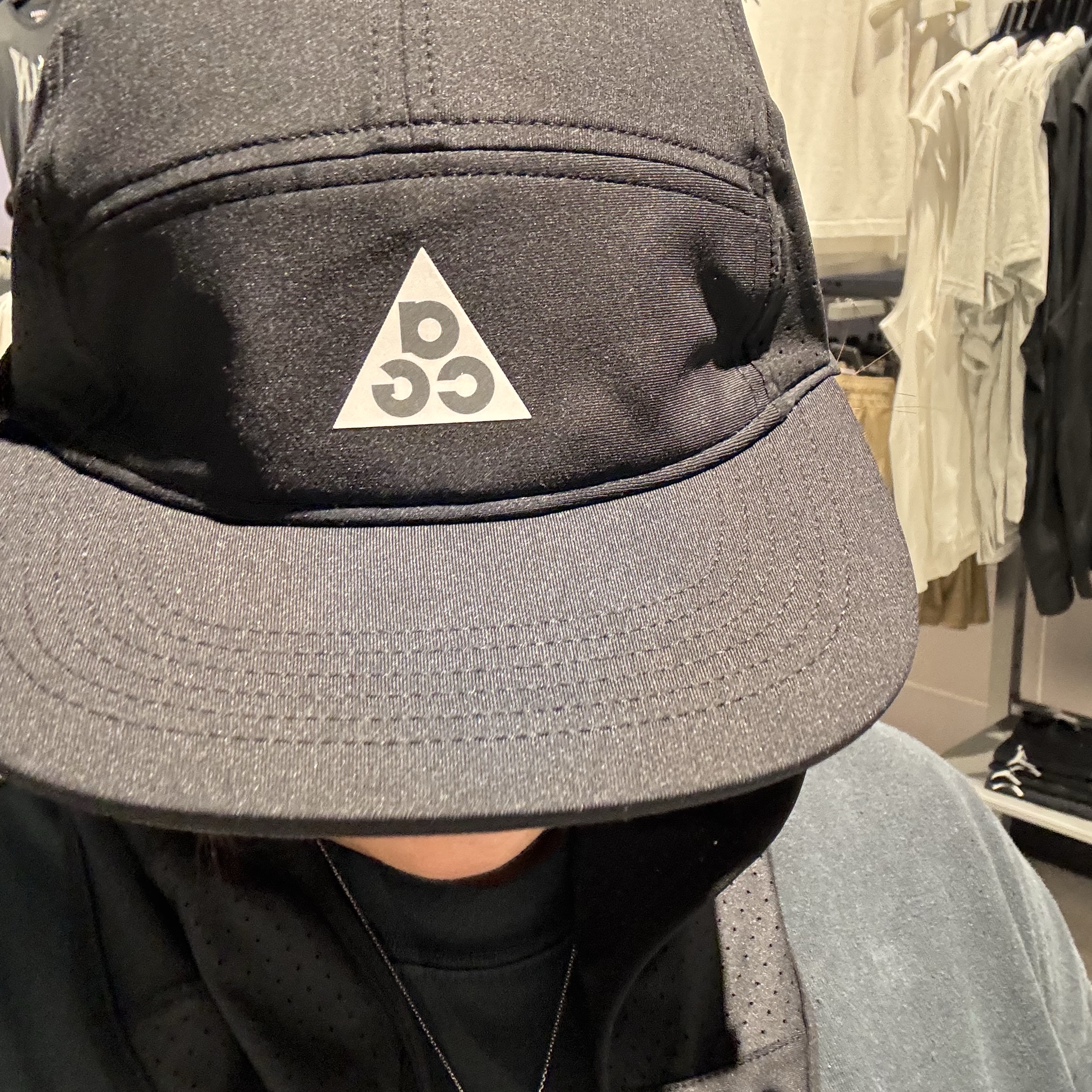 Nike ACG Fly Cap Black 착용 스타일