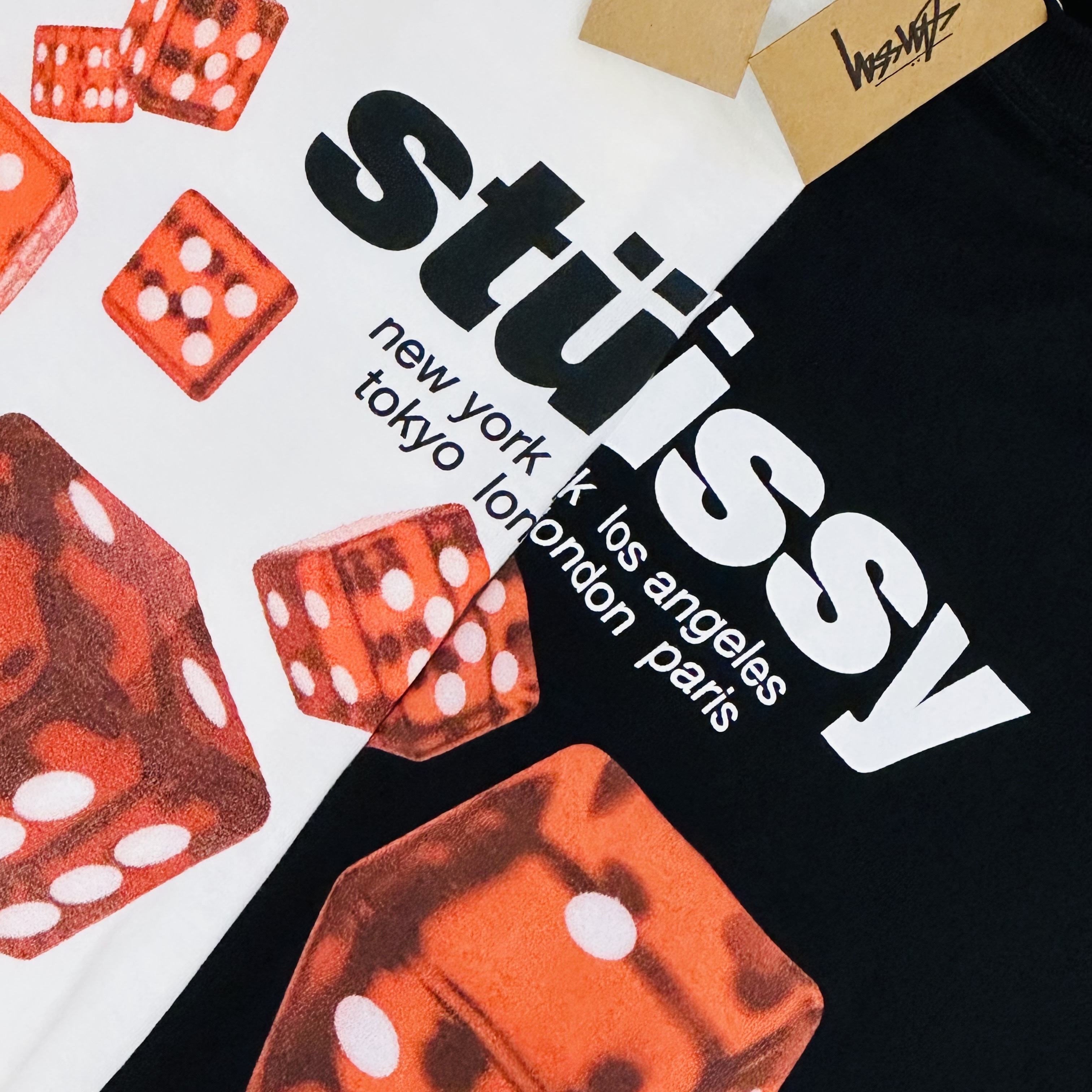 Stussy Rollers T-Shirt White, Stussy Rollers T-Shirt Black 착용 스타일 - 1