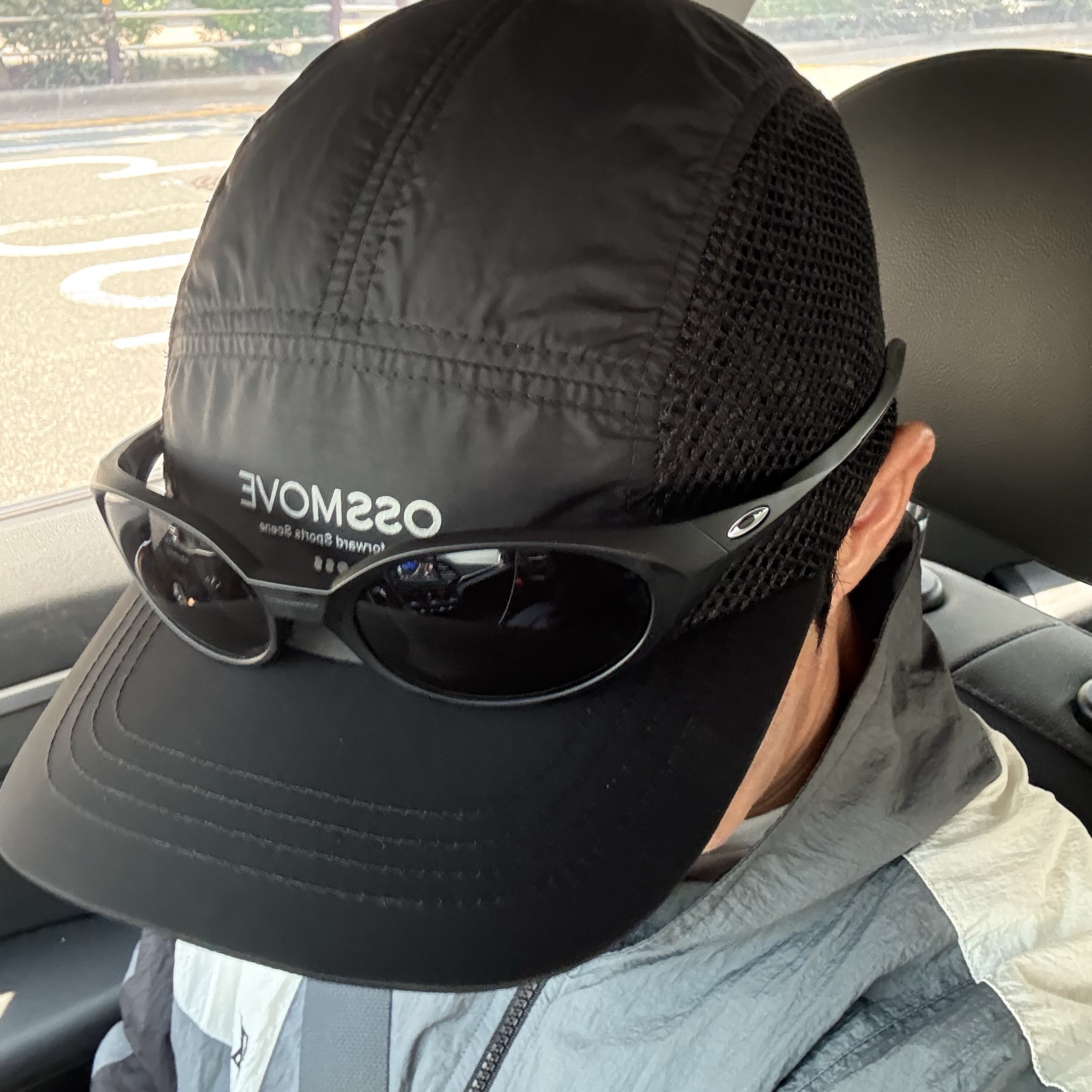 Oakley Eye Jacket Redux Matte Black Frame Prizm Grey Lenses High Bridge Fit 착용 스타일