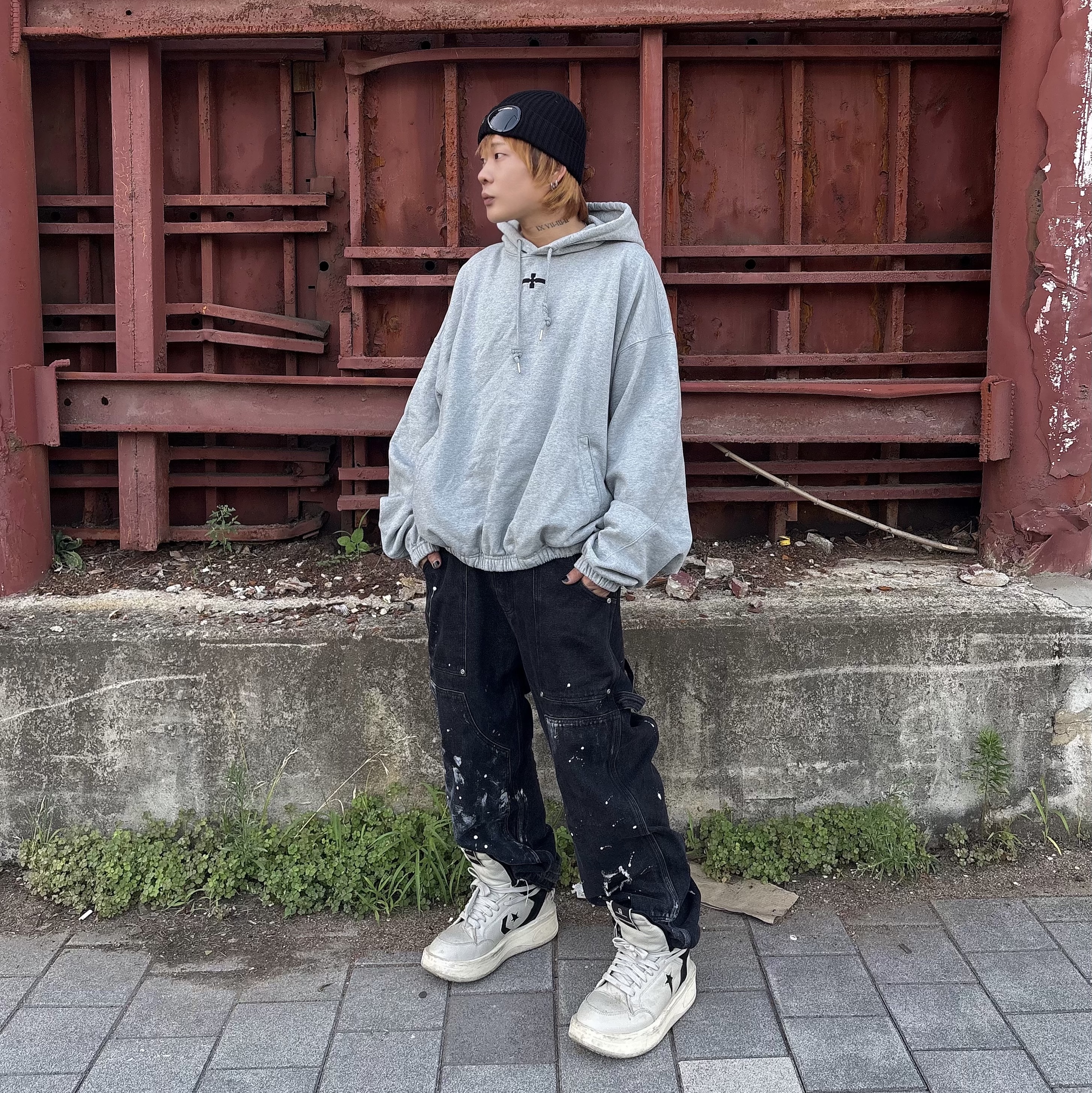 C.P. Company Extra Fine Merino Wool Goggle Beanie Black, Wapworks Work Double Knee Carpenter Pants 착용 스타일