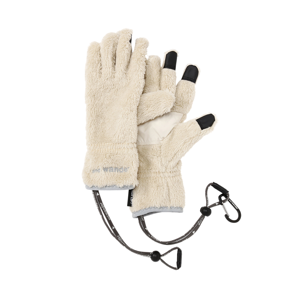 W31D6GV001_WH and wander High Loft Fleece Glove - #2