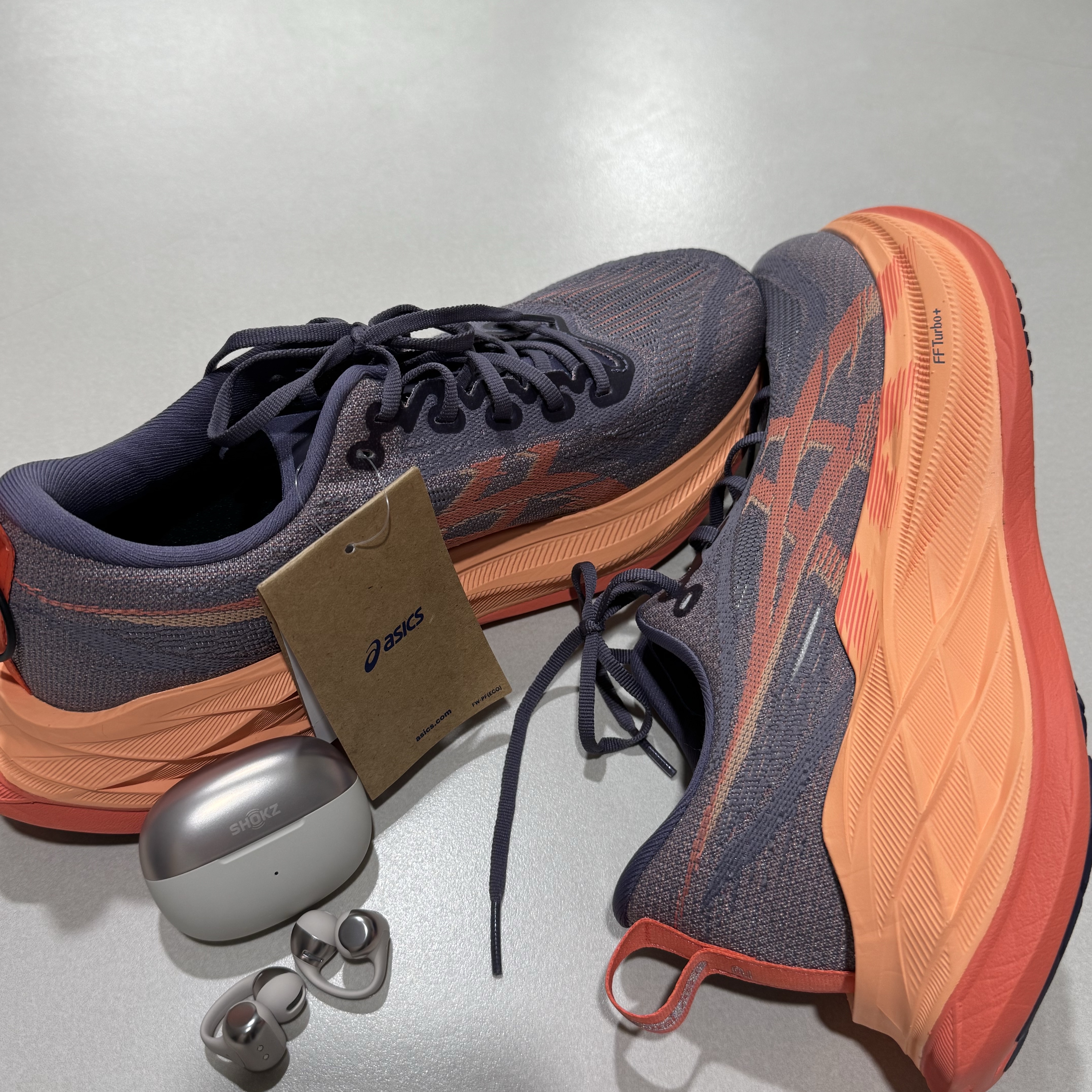 Asics Superblast 2 Greyish Purple Coral Reef 착용 스타일