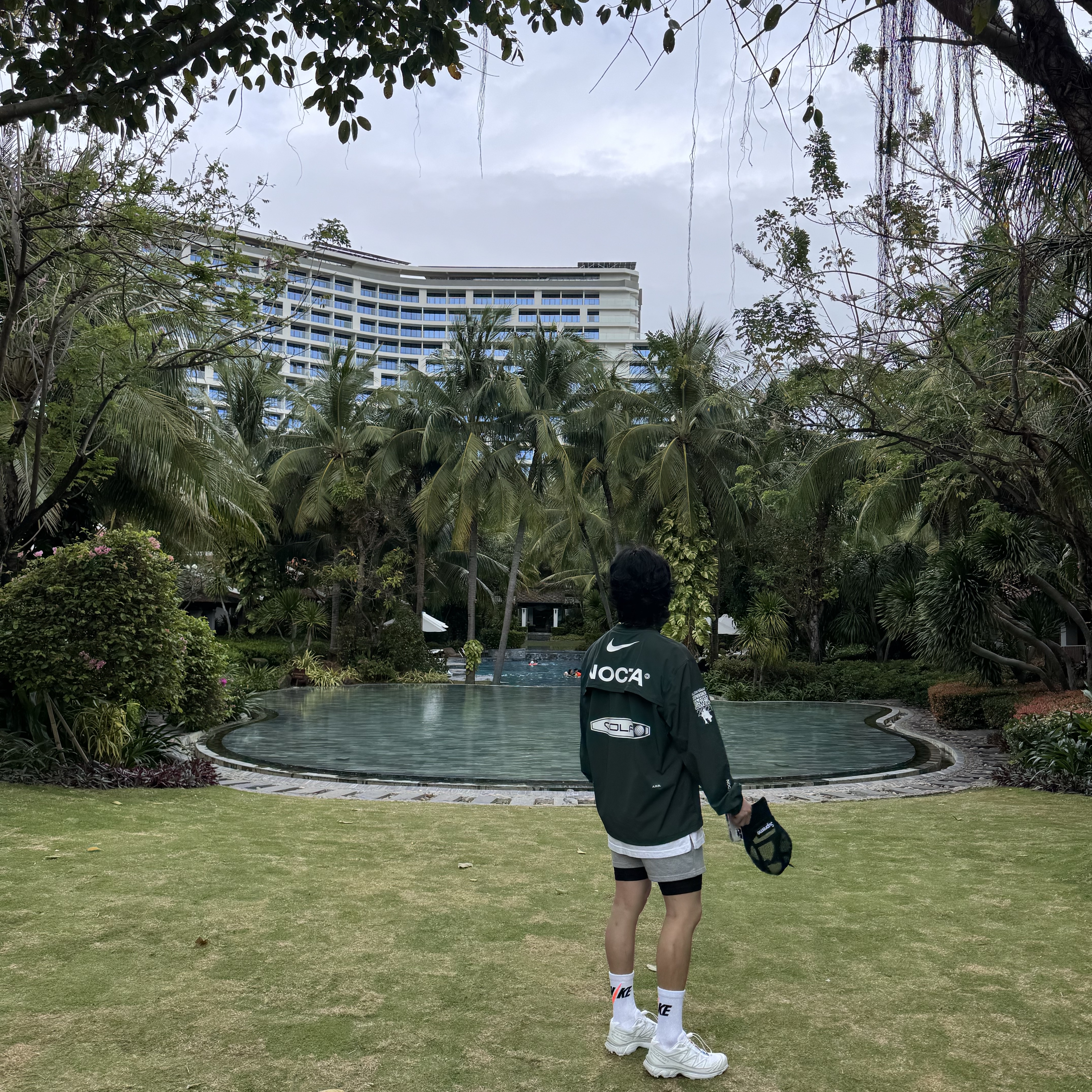 Nike x Drake Nocta Golf Crewneck Top Green - US/EU 착용 스타일