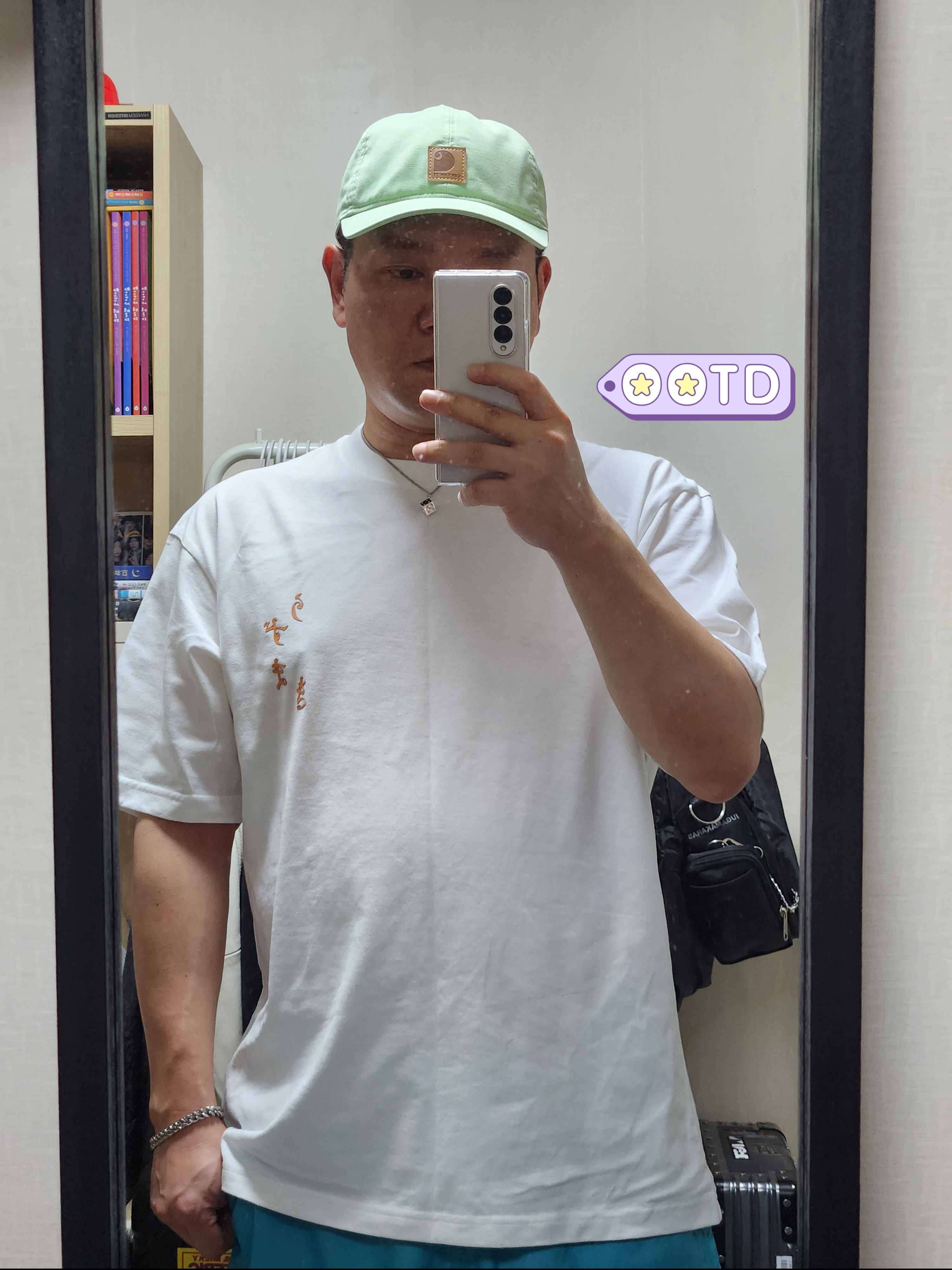 Nonenon Dice Necklace, Carhartt Canvas Cap Aventurine 착용 스타일 - 1