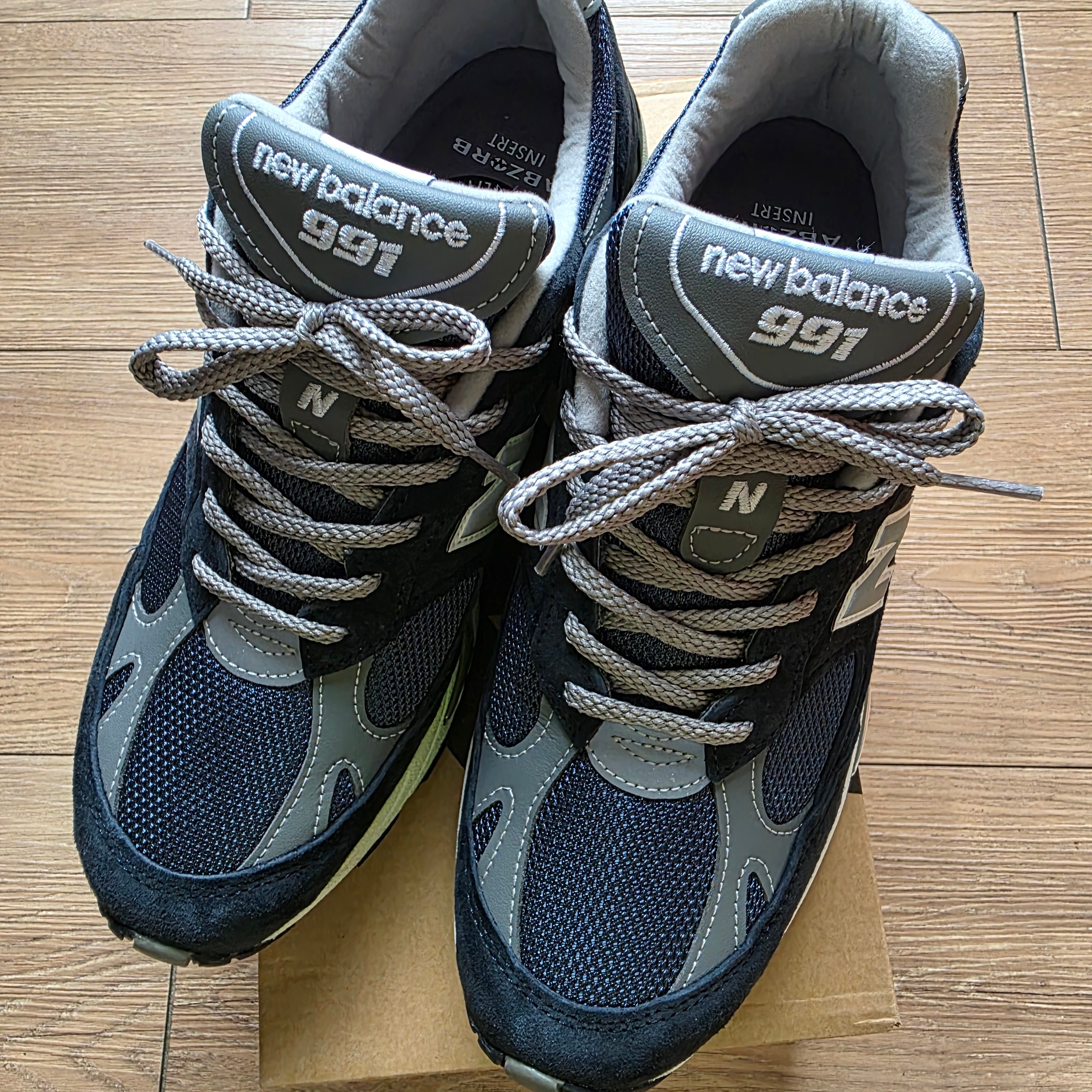 New Balance 991 Made in UK Navy 착용 스타일 - 3