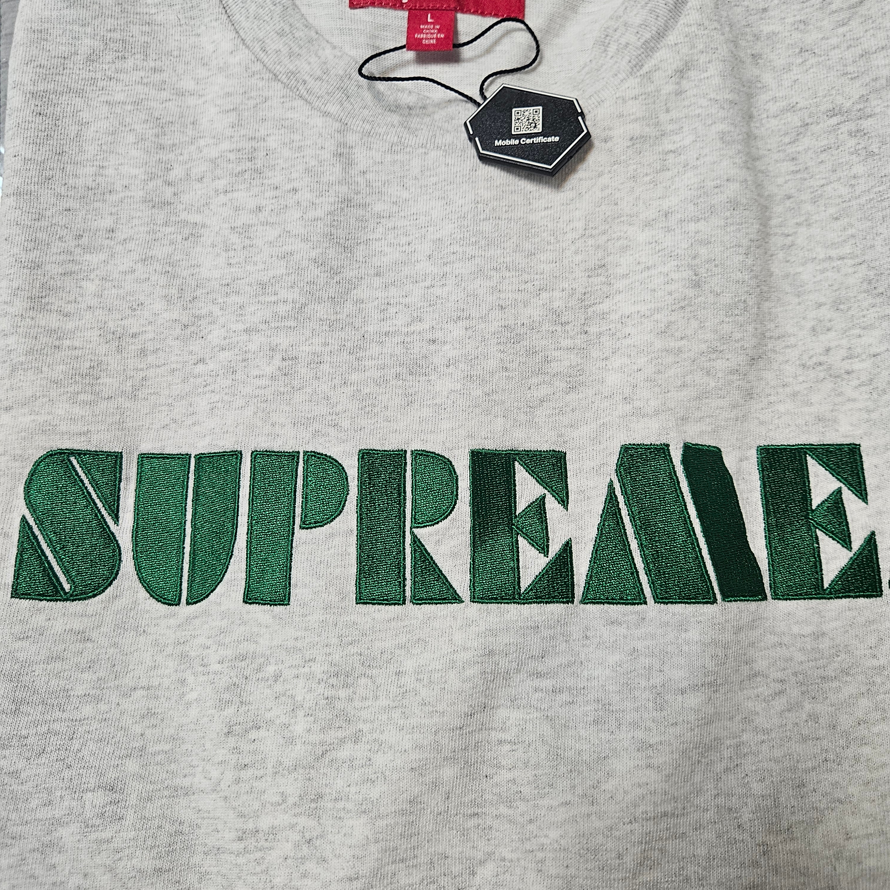 Supreme Stencil Embroidered S/S Top Ash Grey - 24SS 착용 스타일